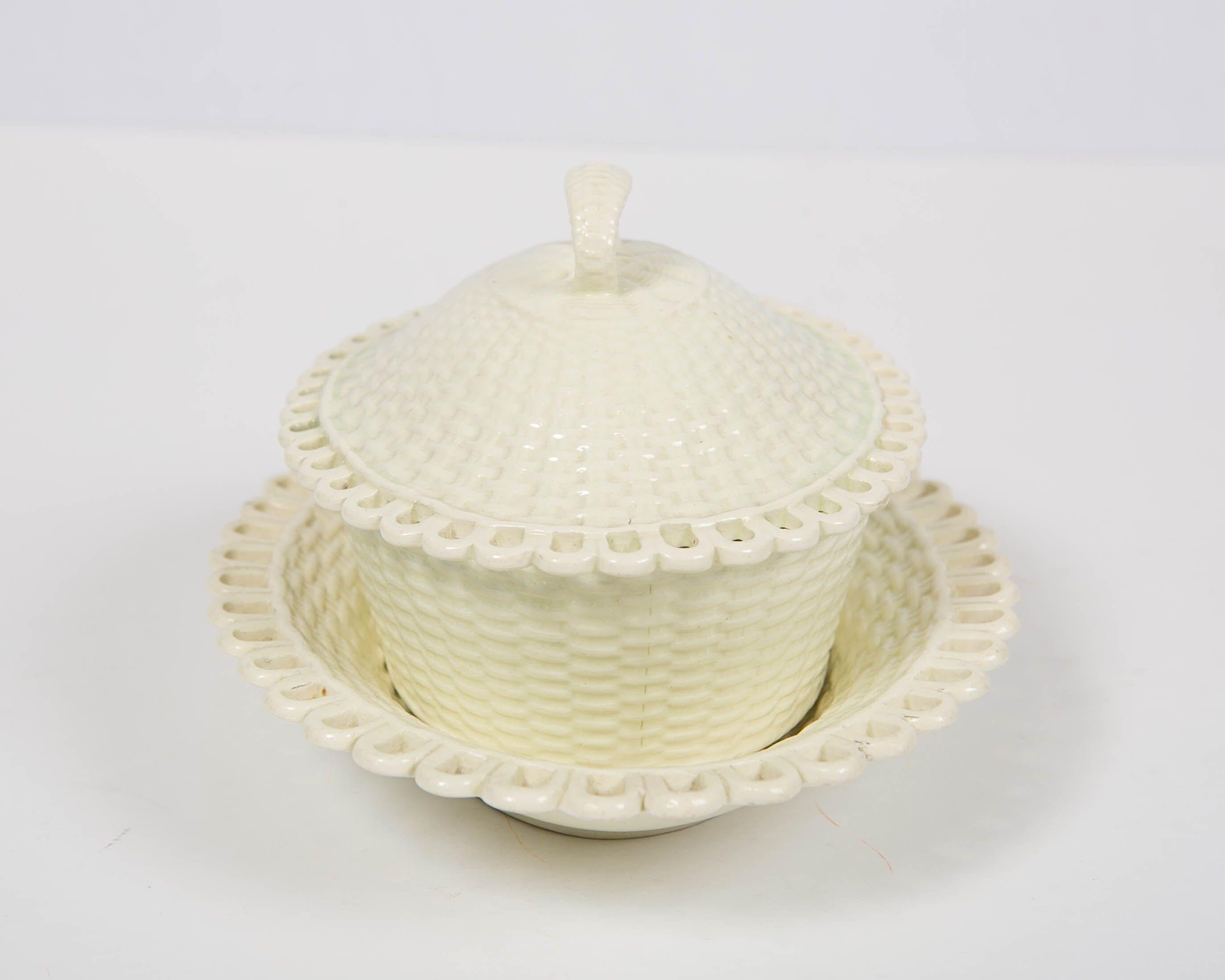 English 18th Century Creamware Sauce Tureen and Stand Made in England, circa 1790