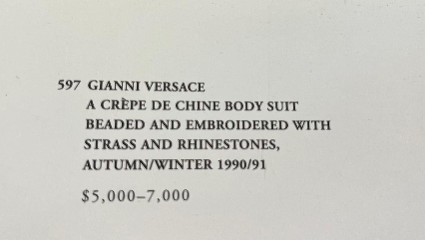 A CREPE DE CHINE BODY SUIT from MIAMI MANSION GIANNI VERSACE PERSONAL COLLECTION For Sale 8