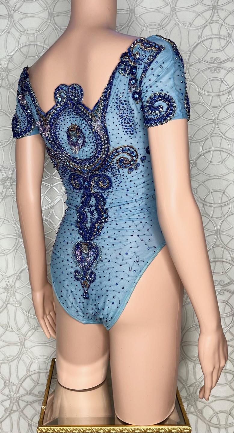 A CREPE DE CHINE BODY SUIT from MIAMI MANSION GIANNI VERSACE PERSONAL COLLECTION For Sale 1