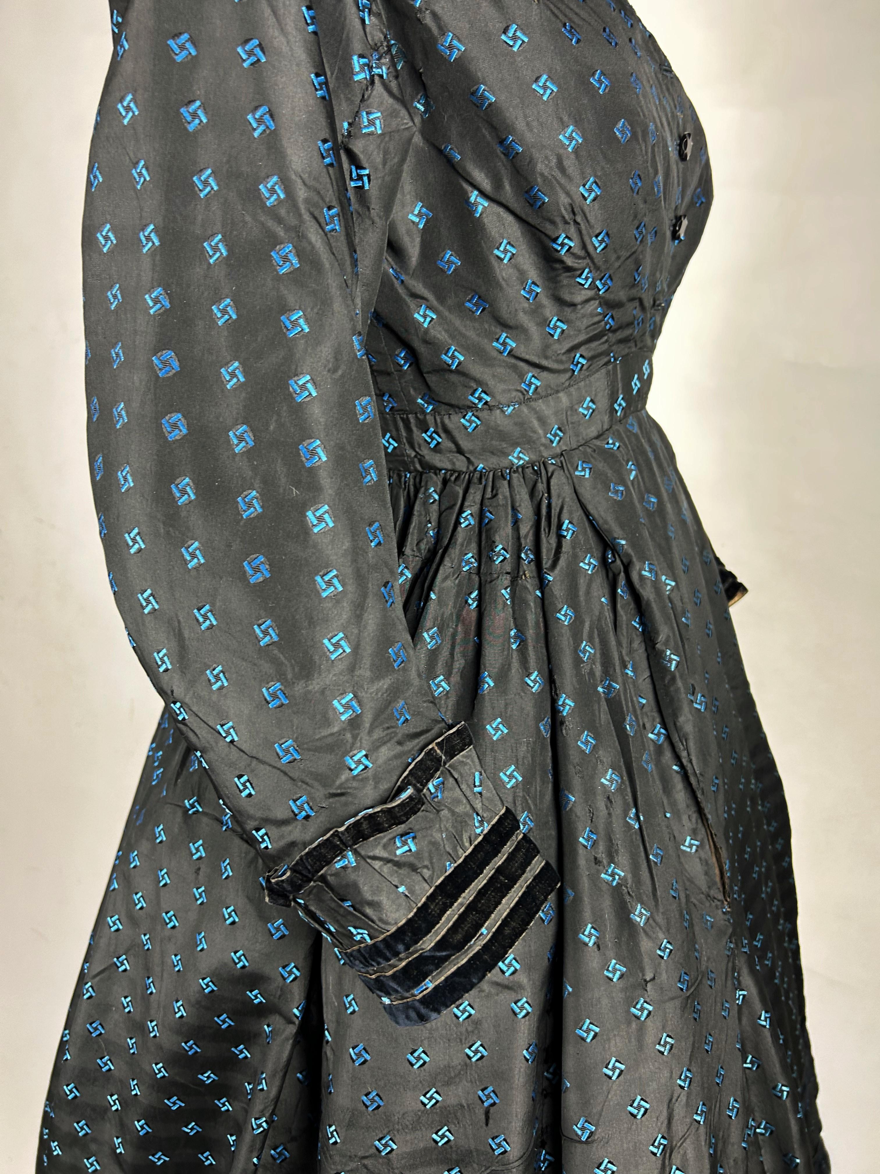 A Crinoline Day dress in black taffeta brocaded silk brocaded France Circa 1870 4