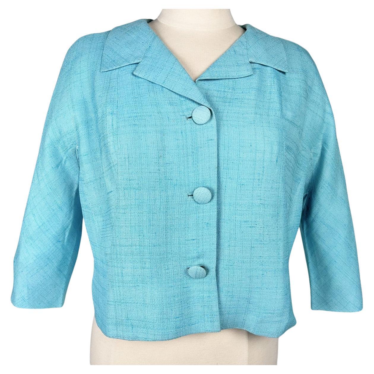 A Cristobal Balenciaga Couture, Maßgeschneiderte Jacke aus himmelblauer Seide CIRCA 1960 im Angebot