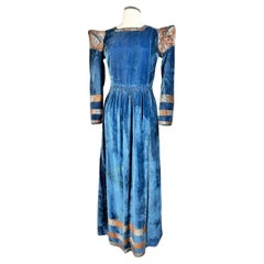 A Cubist inspired dress in silver printed velvet by Becker Fils Paris Circa 1935
