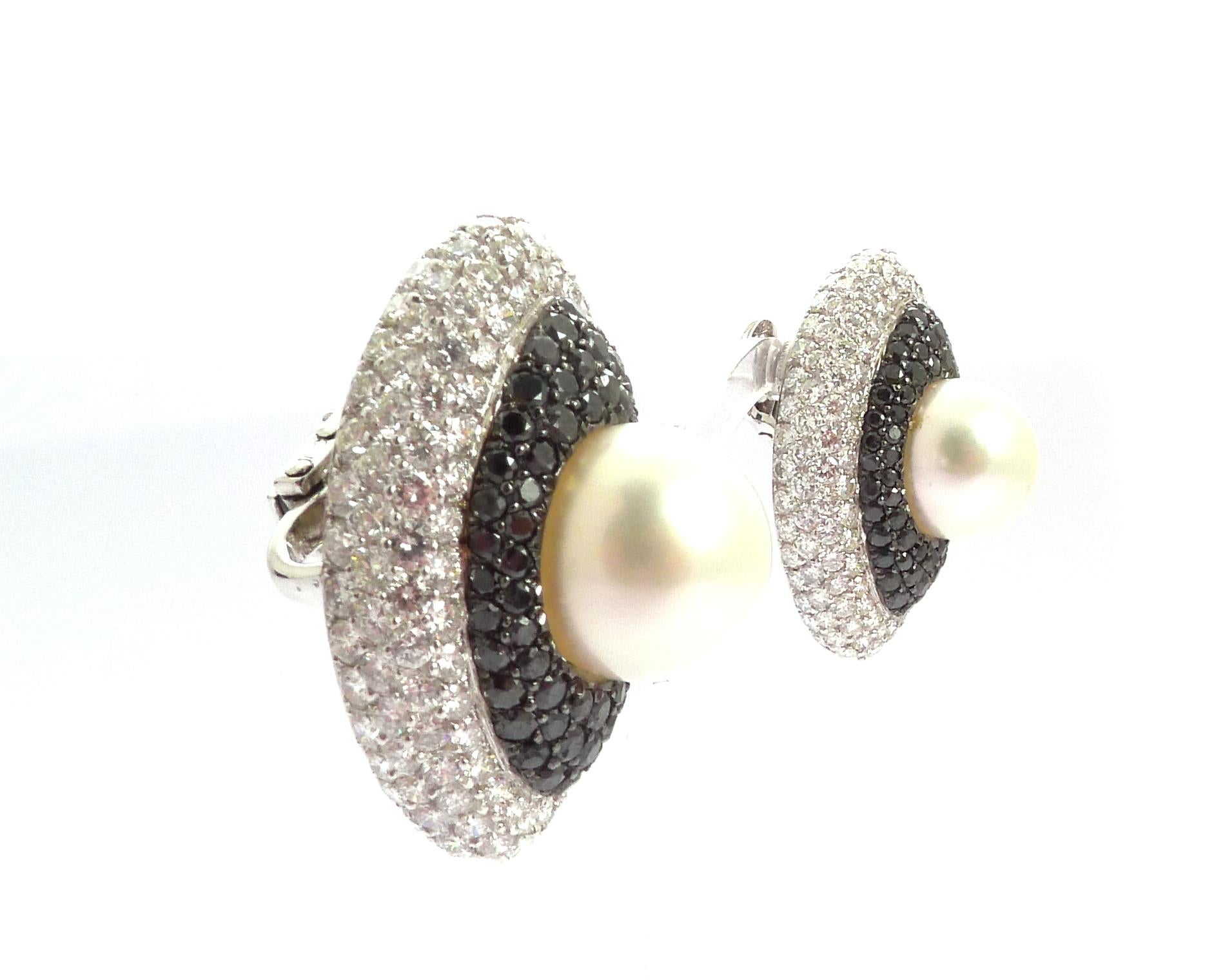 Contemporary Cultured Pearl, Black Diamonds, White Diamonds Earrings in 18 Karat White Gold For Sale