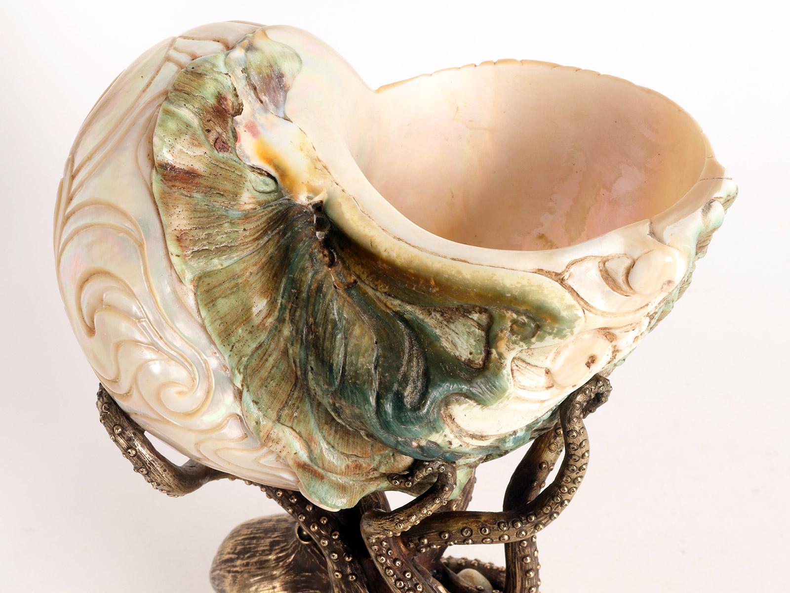 A cup with a shell of Turbo marmoratus, Germany 1870.  3
