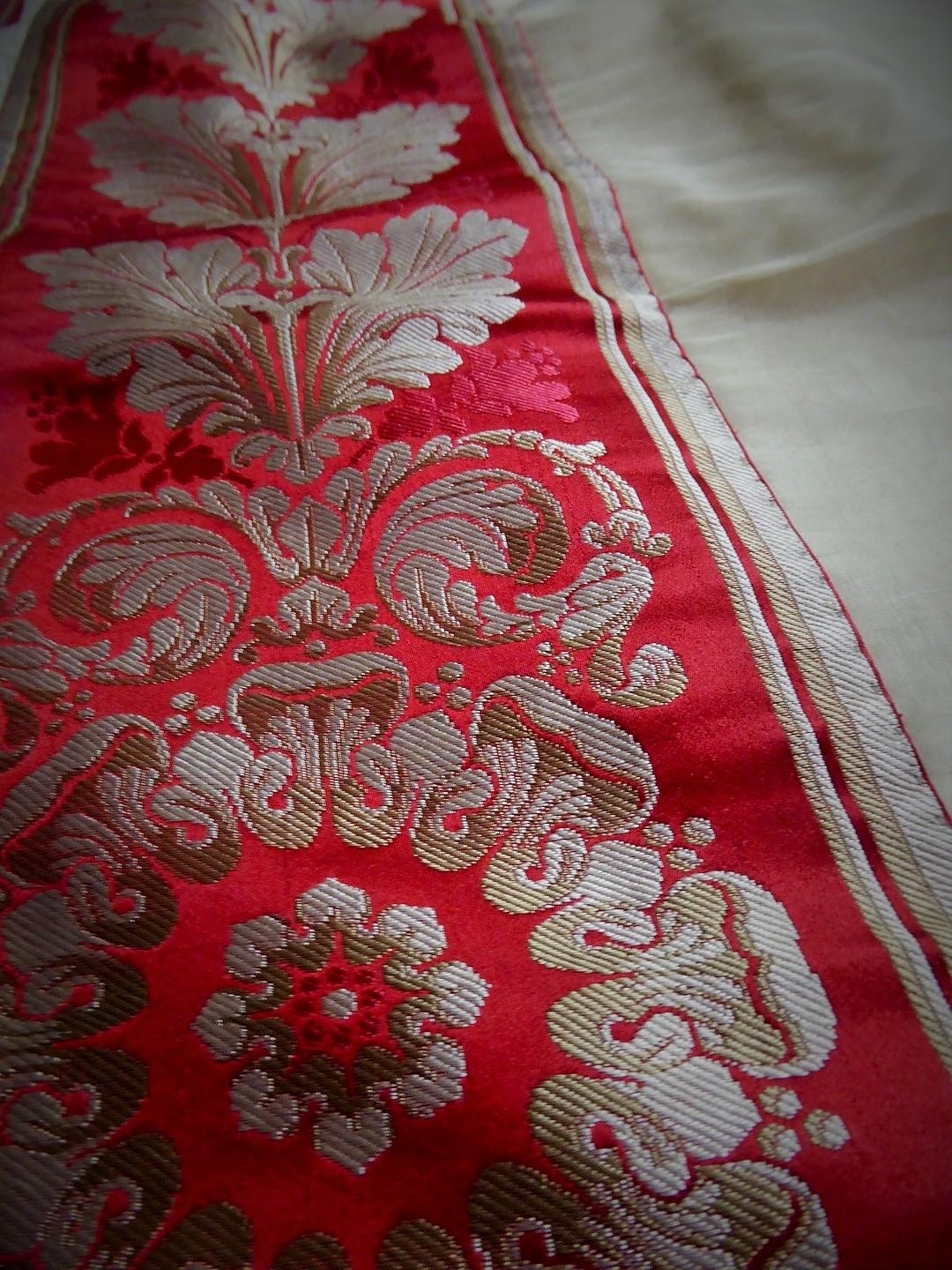 A Curtain in Cream Taffeta and Border in Red and Silver Lampas French Circa 1830 6