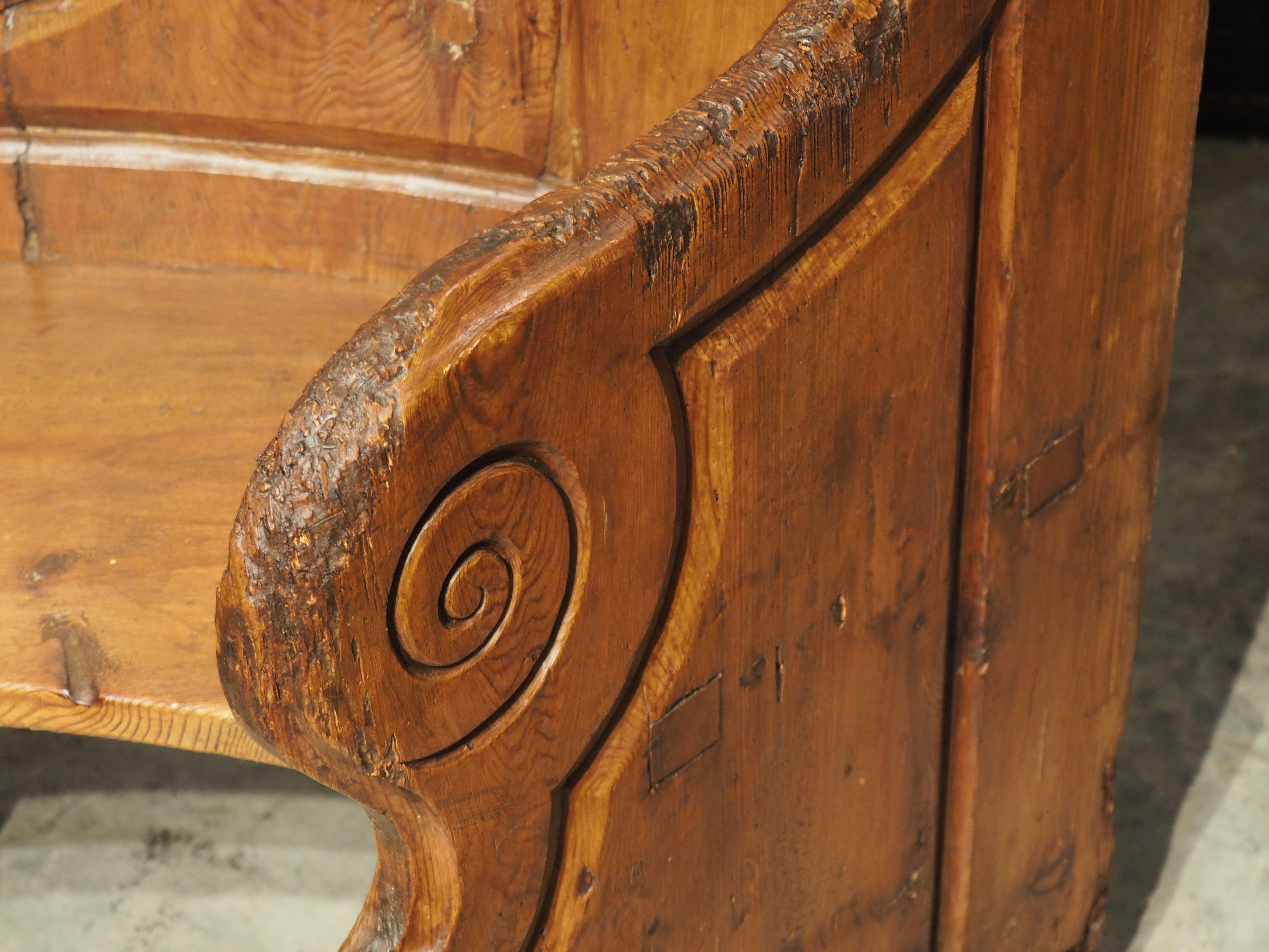 Curved circa 1700 North Italian Choir Chair in Carved Larch Wood For Sale 7