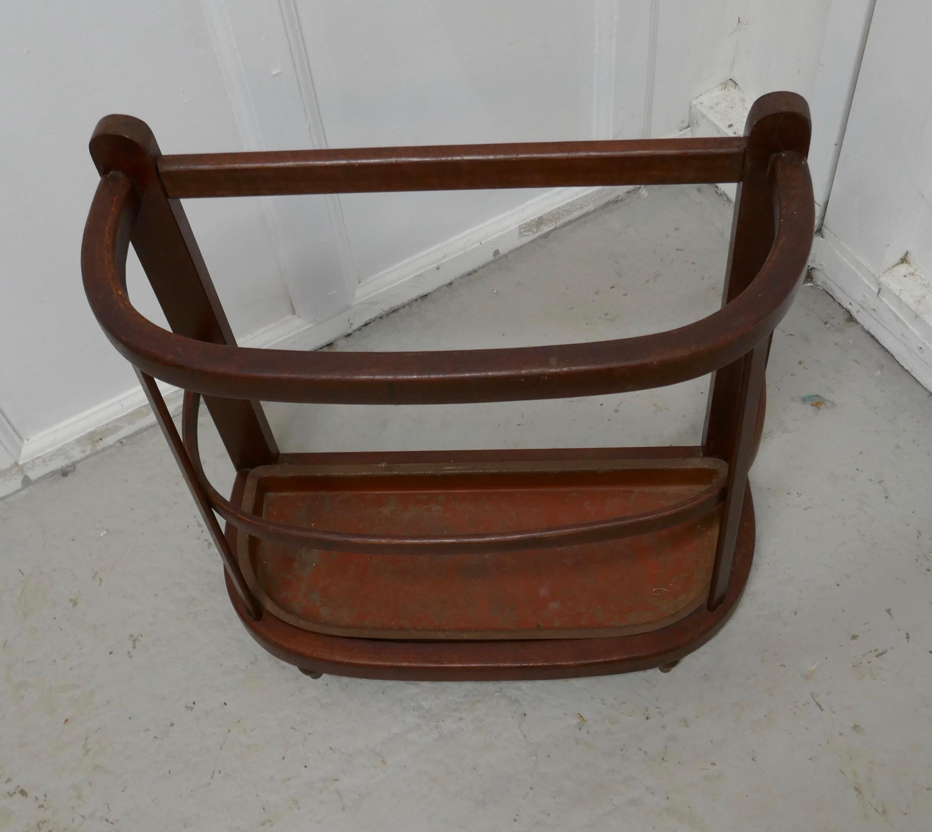 Curved French Stick Stand or Umbrella Hall Stand In Good Condition In Chillerton, Isle of Wight