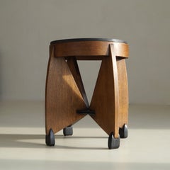 A curvy Amsterdam School accent table by J.J. Zijfers, 1920s