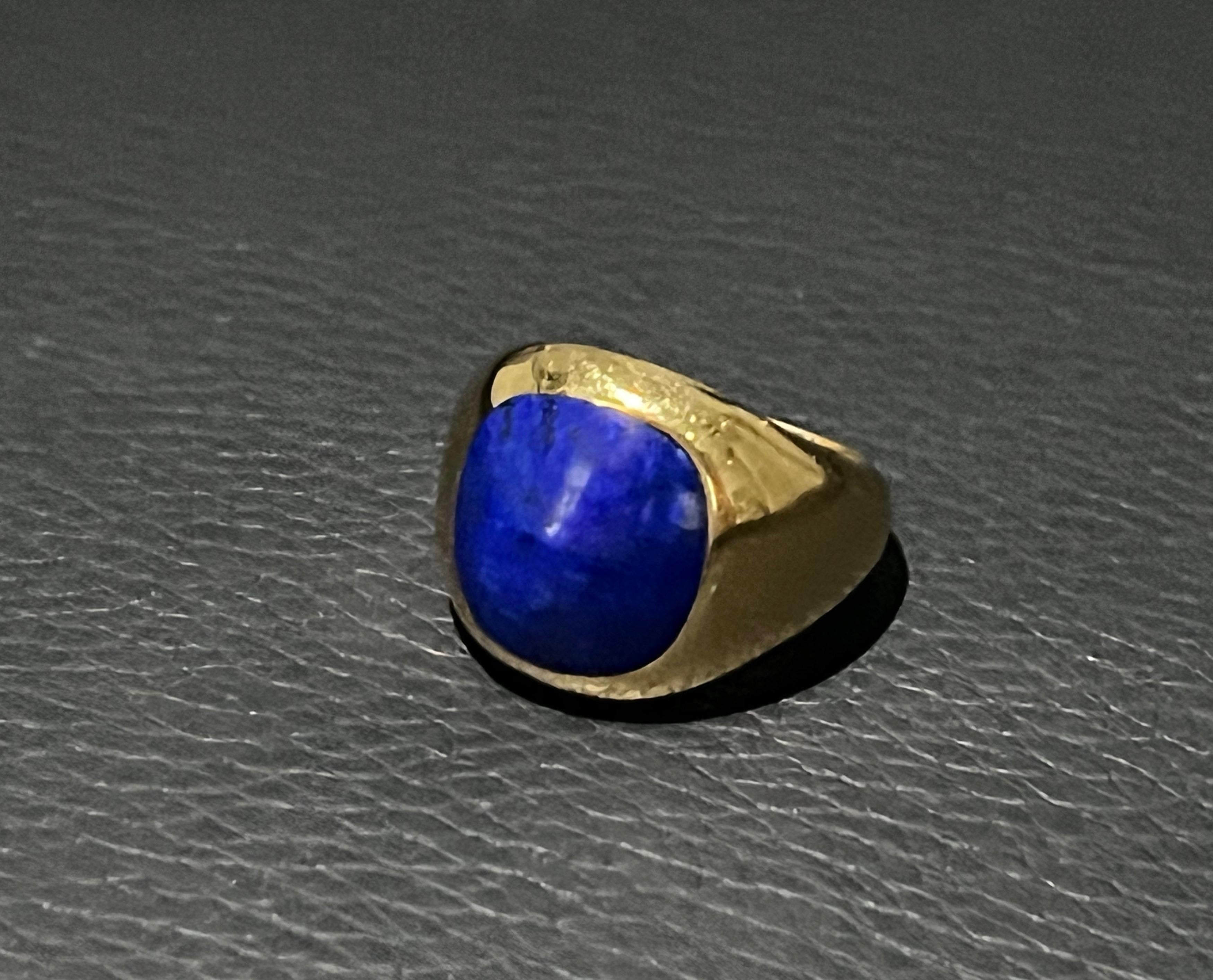 Women's A Cushion Shaped Lapis Lazuli Mounted In a 18 Carat Yellow Gold Signet Ring  For Sale