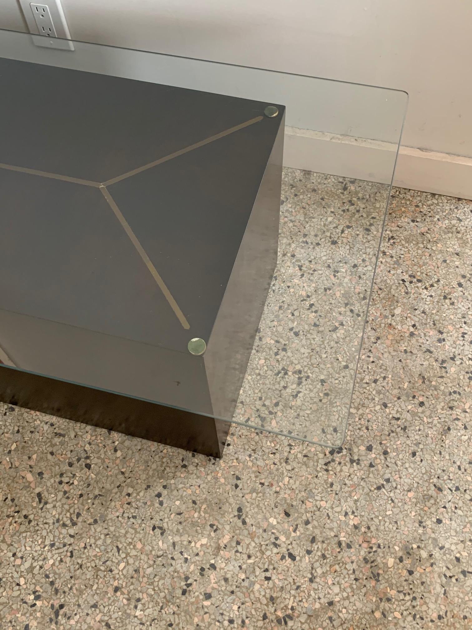 American Custom Cube Table by Dunbar with Brass Inlay For Sale