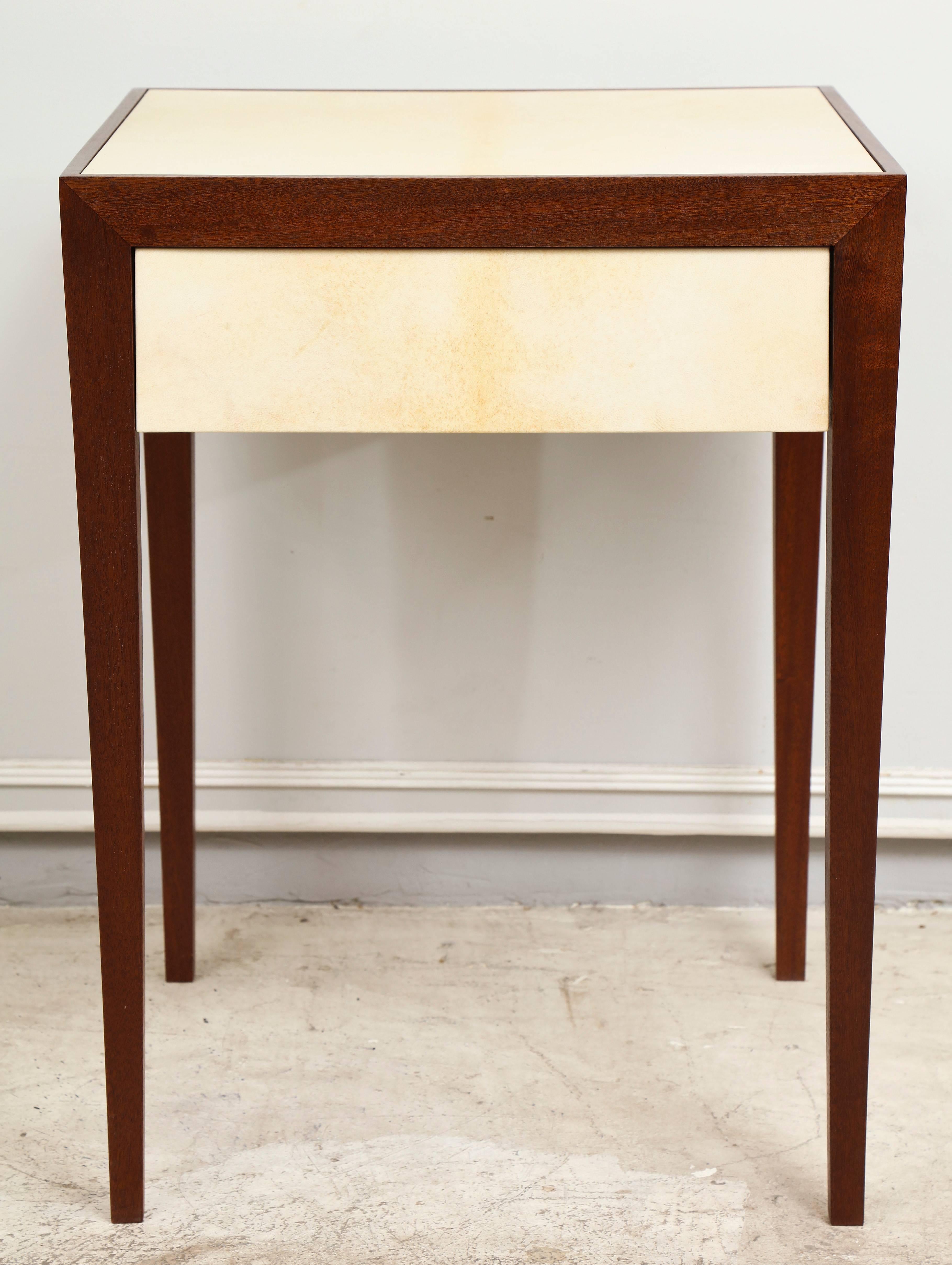 A Custom Mahogany End/Side Table with Parchment Top and Central Drawer For Sale 1