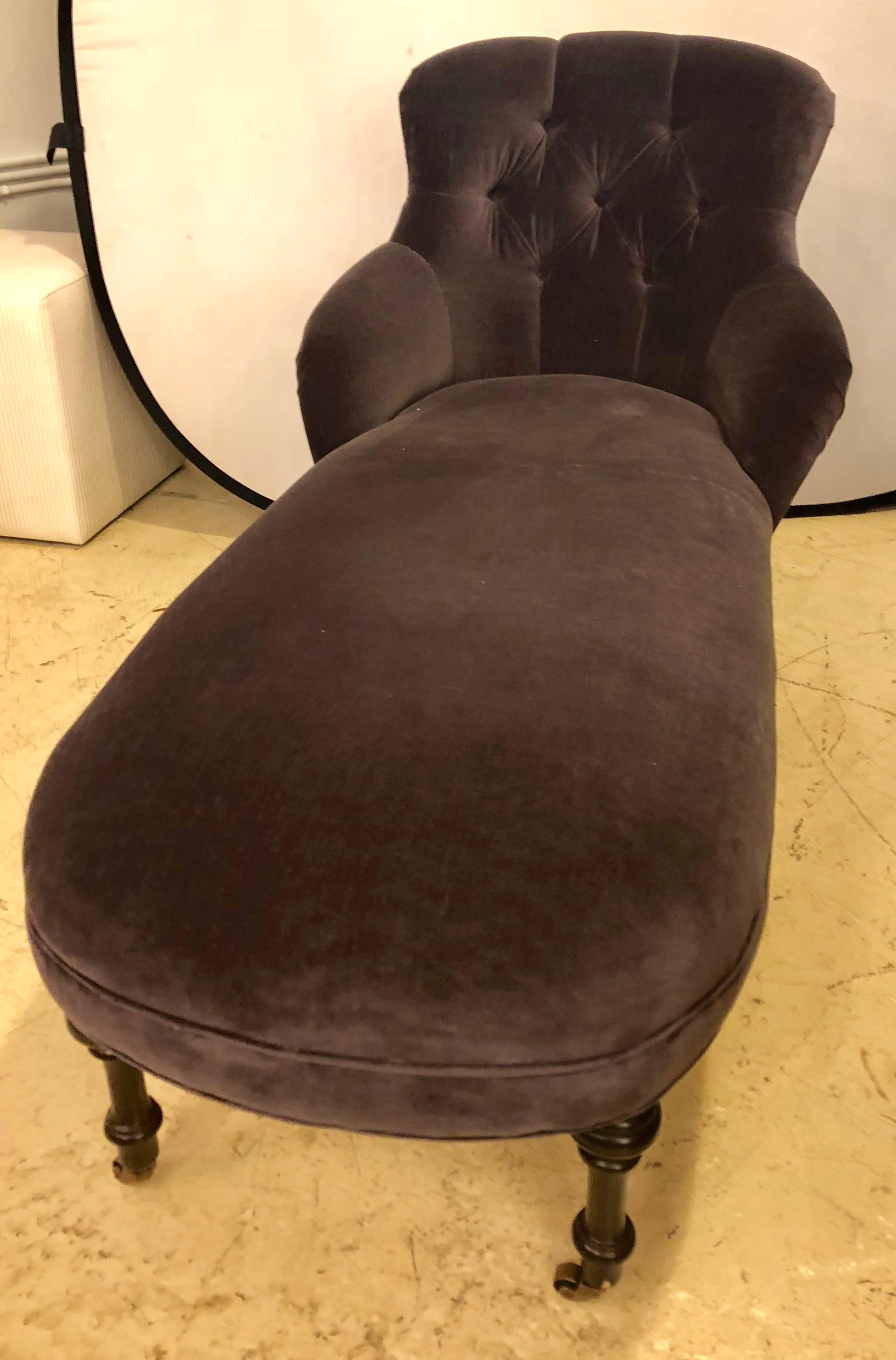 20th Century Custom Quality Victorian Style Velvet Chaise Lounge