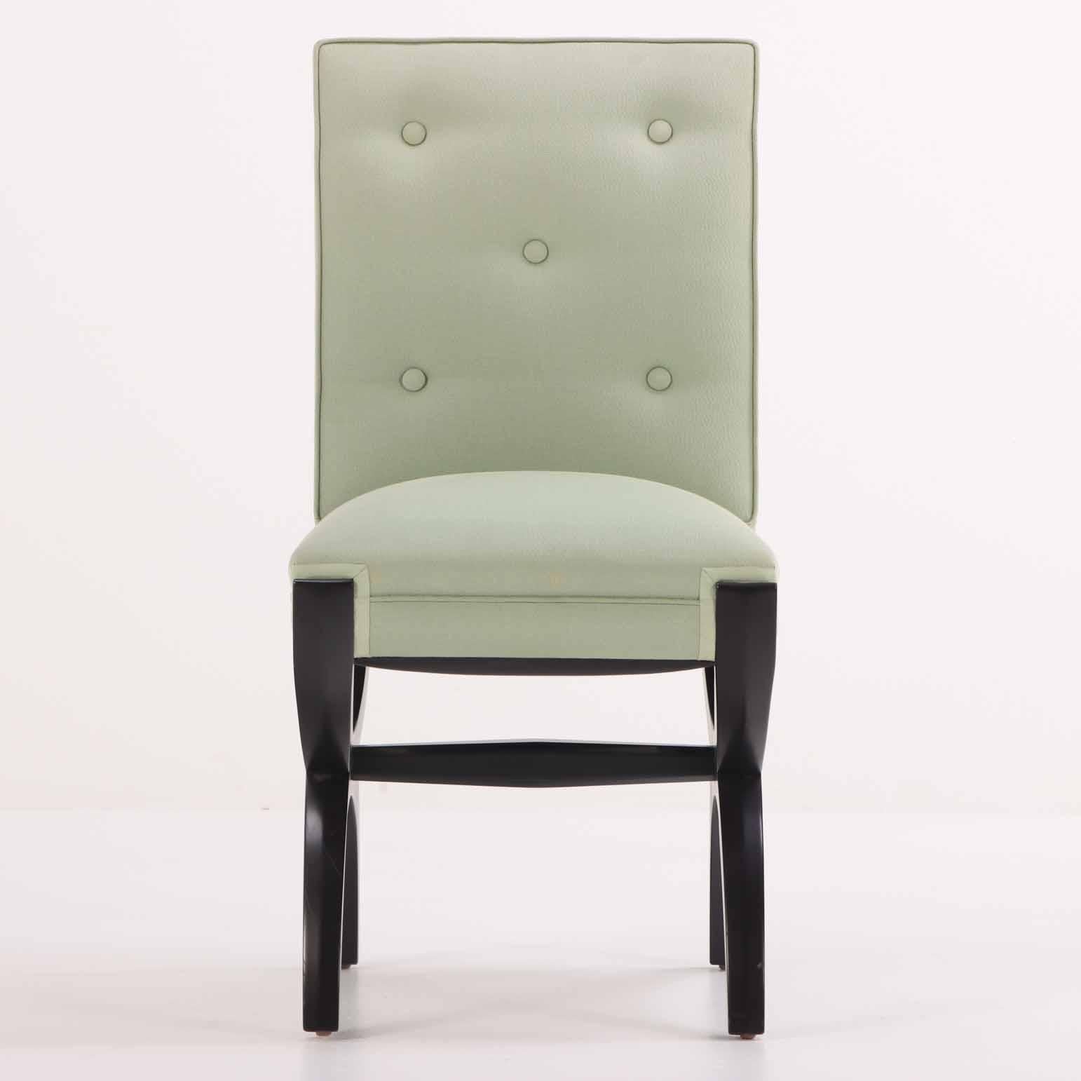 Ensemble personnalisé de 10 chaises de salle à manger de style A.I.C., C. 1990. Bon état - En vente à Philadelphia, PA