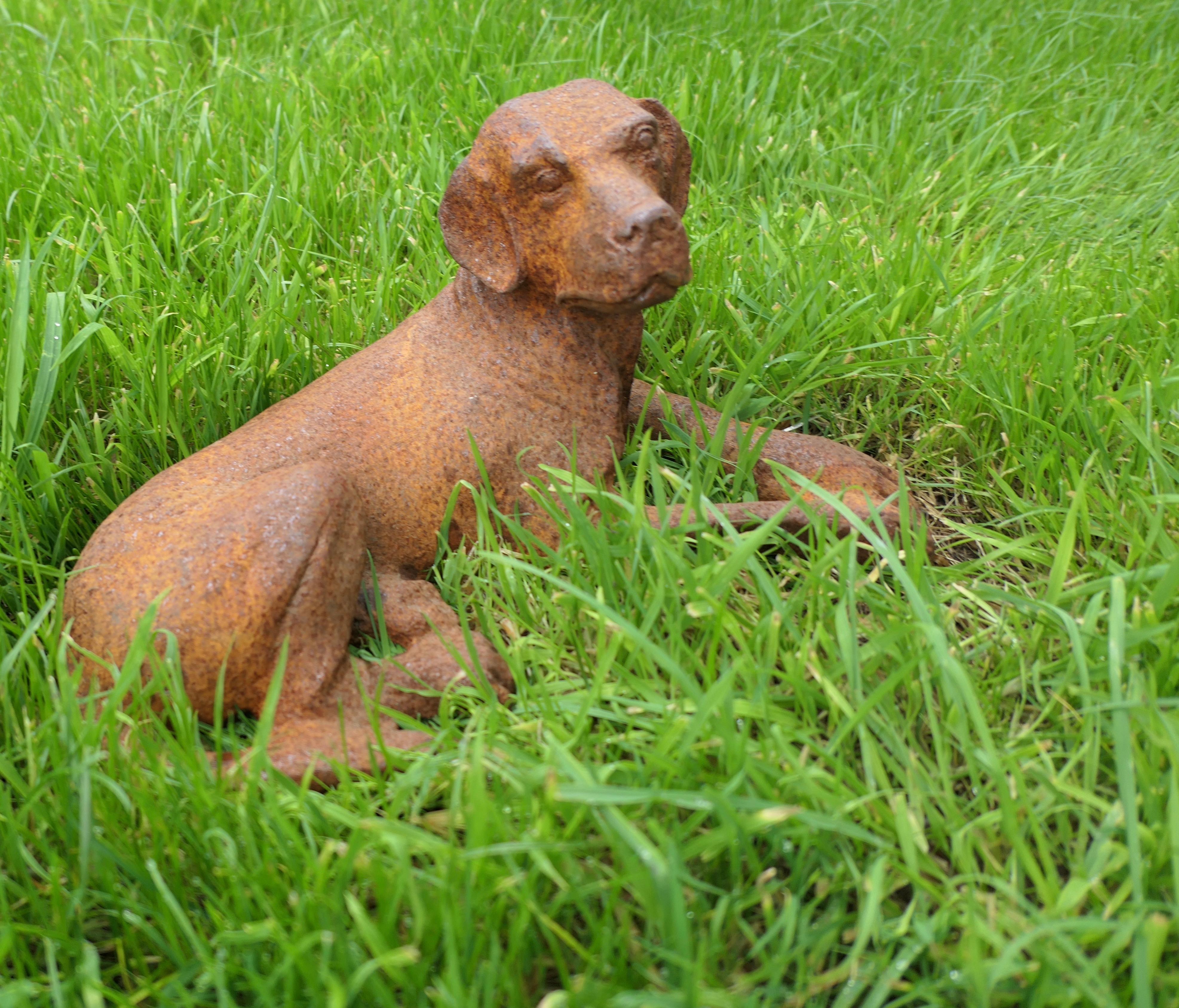 Un chiot labrador taillé, butoir de porte  Une pièce charmante pour tous les amoureux des chiens Bon état - En vente à Godshill, Isle of Wight