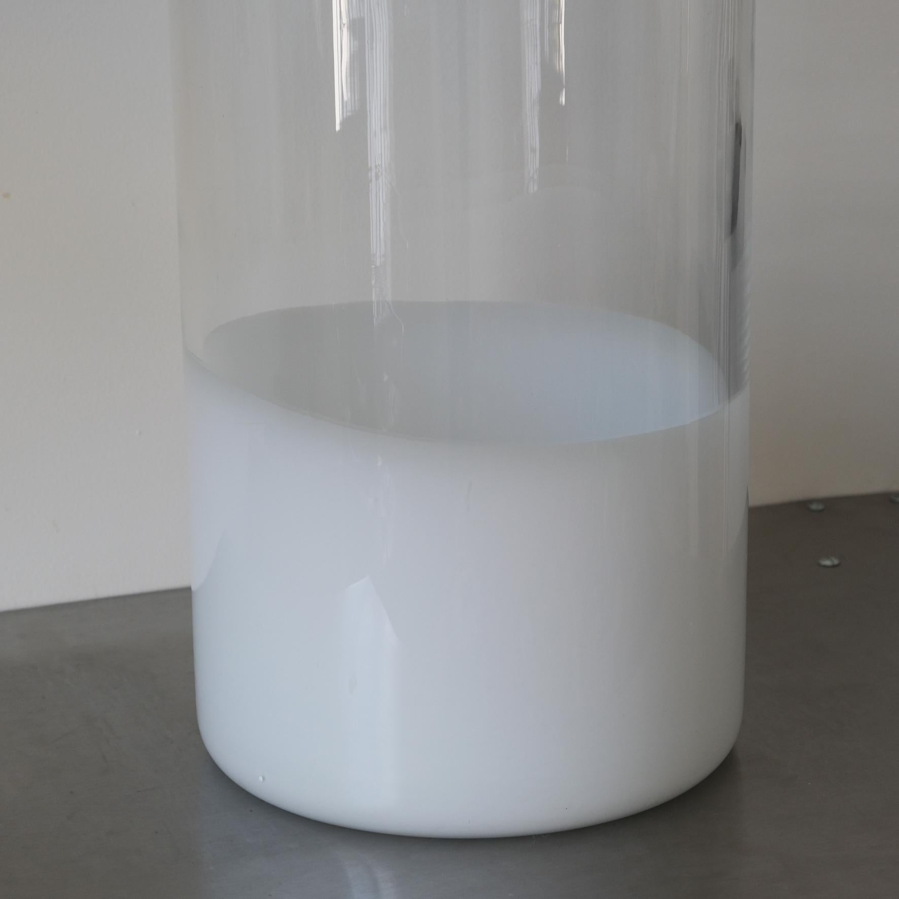 Renato Toso, Chiclos, Cylindrical Glass Vase, Leucos, Italy, 60s In Good Condition For Sale In Paris, FR
