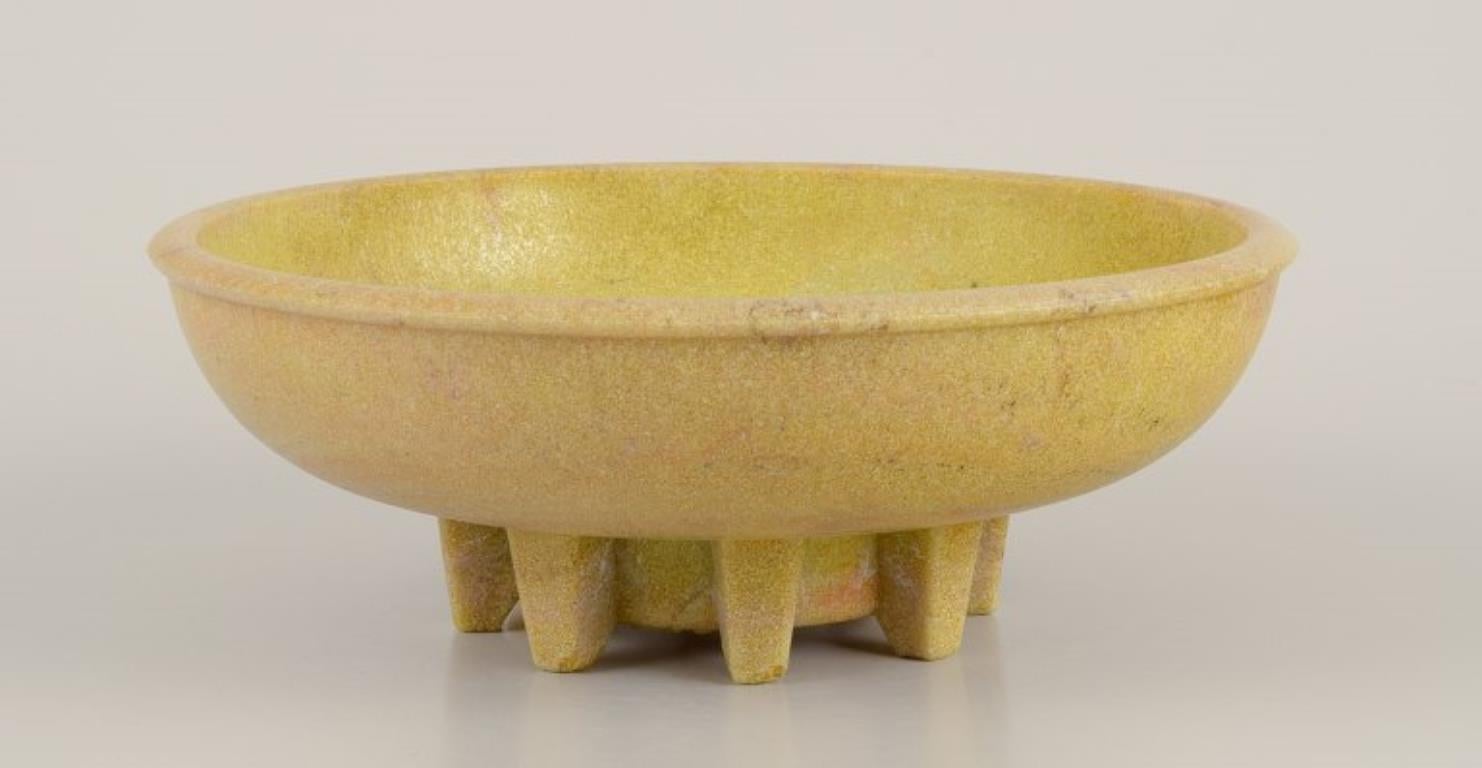 A. D. Copier, céramiste néerlandais. Pot de fleurs en céramique. Années 1930/40