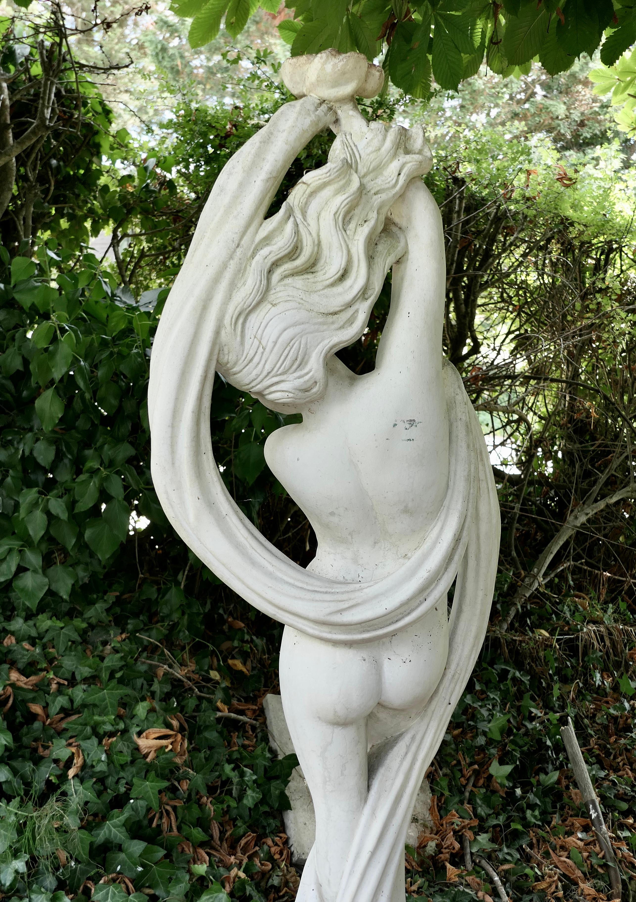 Sculpture en marbre d'une jeune fille dansant de Papini en vente 1