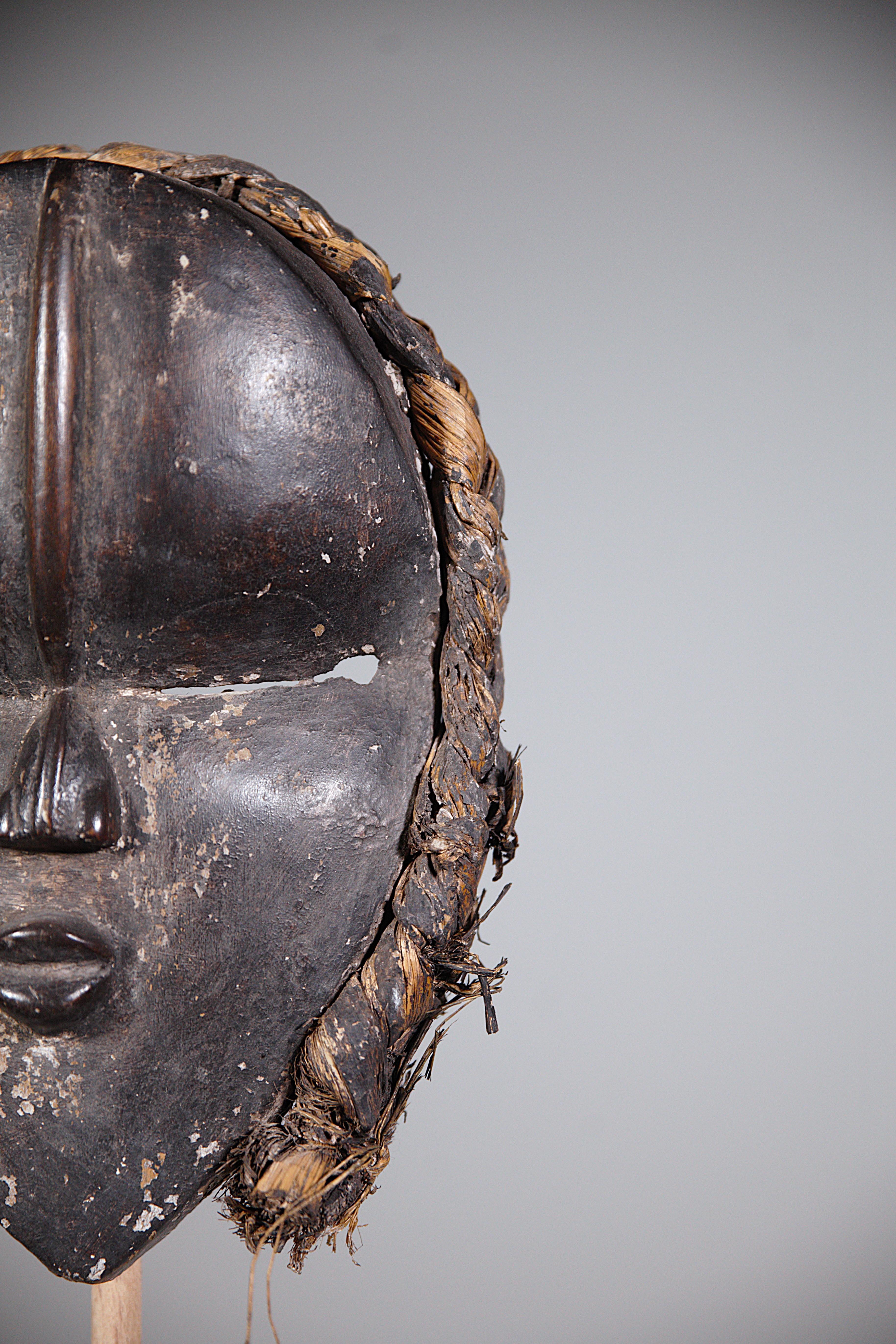 Mid-20th Century A Dancing Mask by Dan Tribe Africa 1930's For Sale