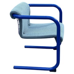 Fauteuil cantilever danois des années 1980 par Knud Friis & Elmar Moltke Nielsen