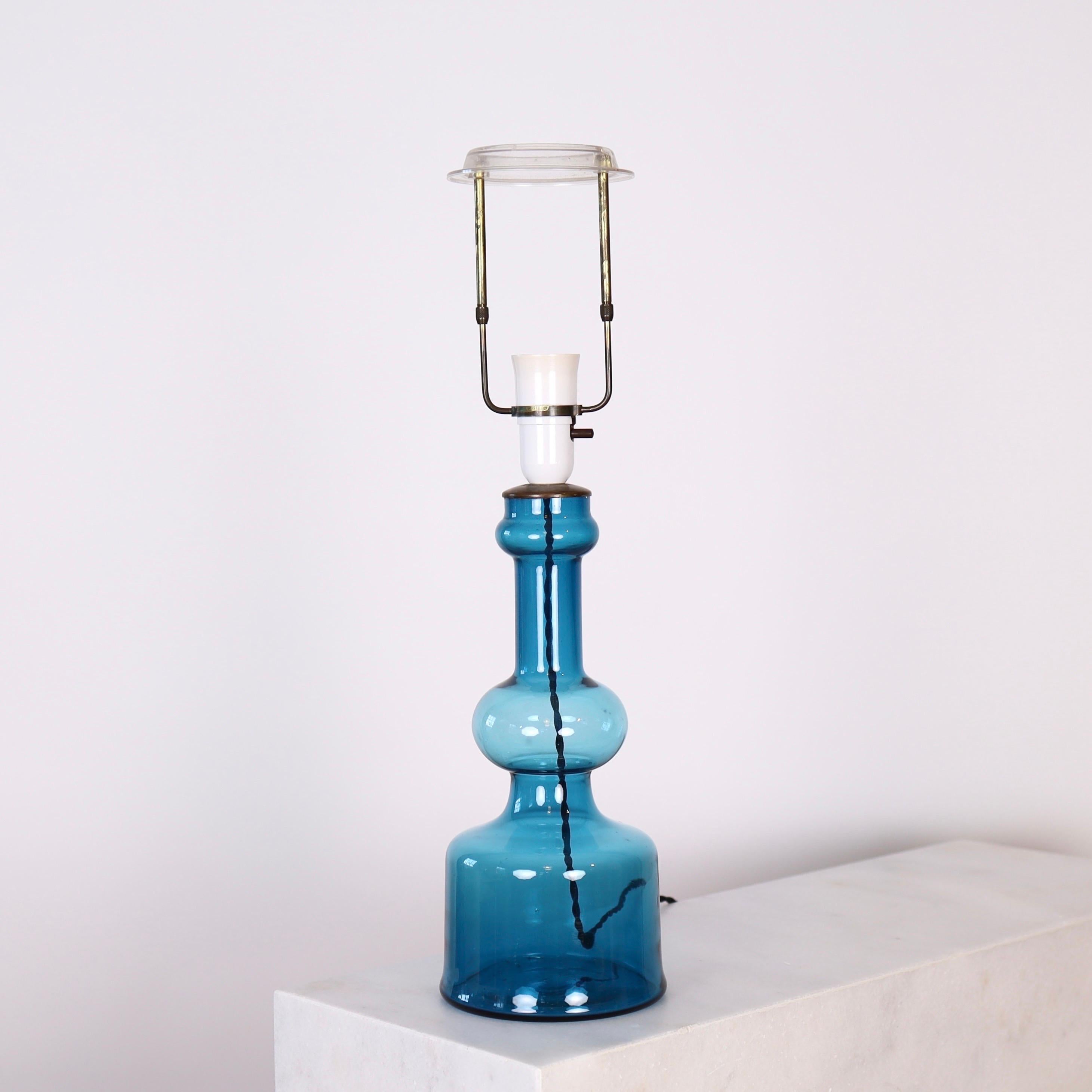 A Danish Modern glass desk Lamp by Lisbeth Brams for Fog & Morup, 1960s, Denmark For Sale 1