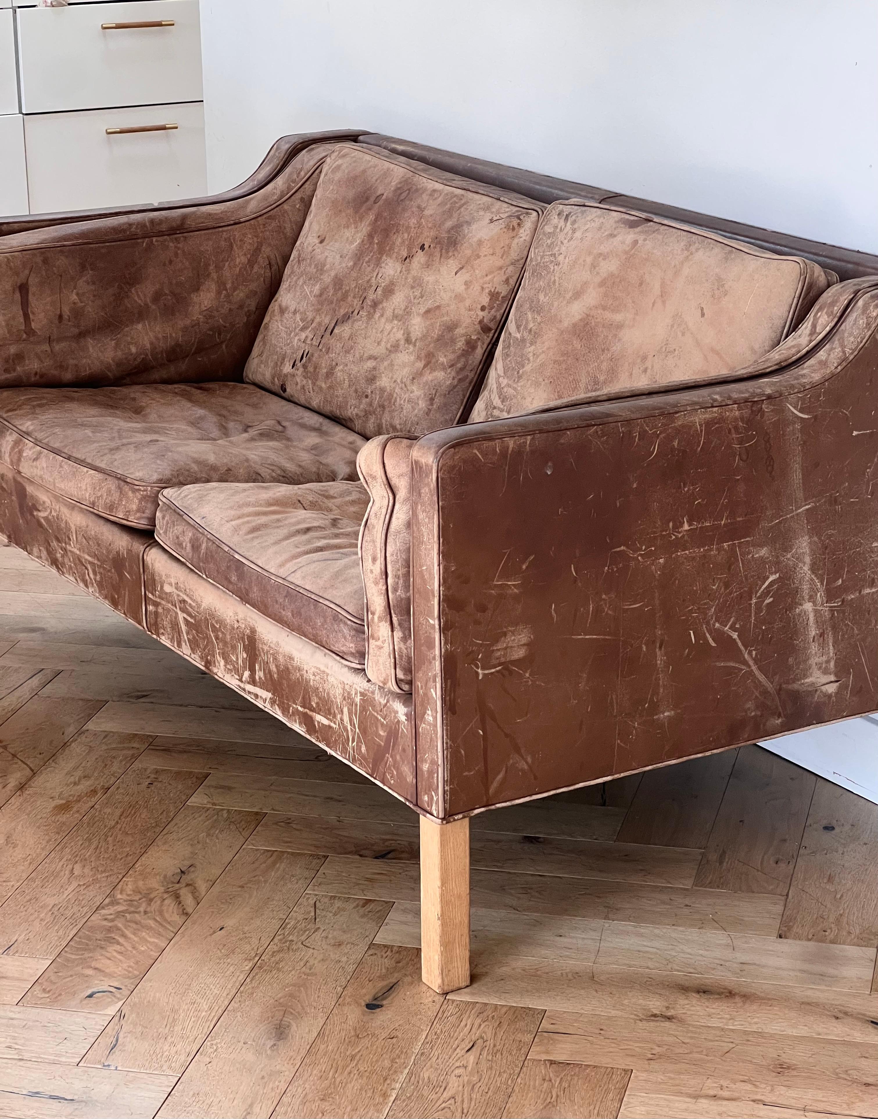 Causeuse danoise moderne en cuir et chêne 2212 de Børge Mogensen, signée, 1962 en vente 8