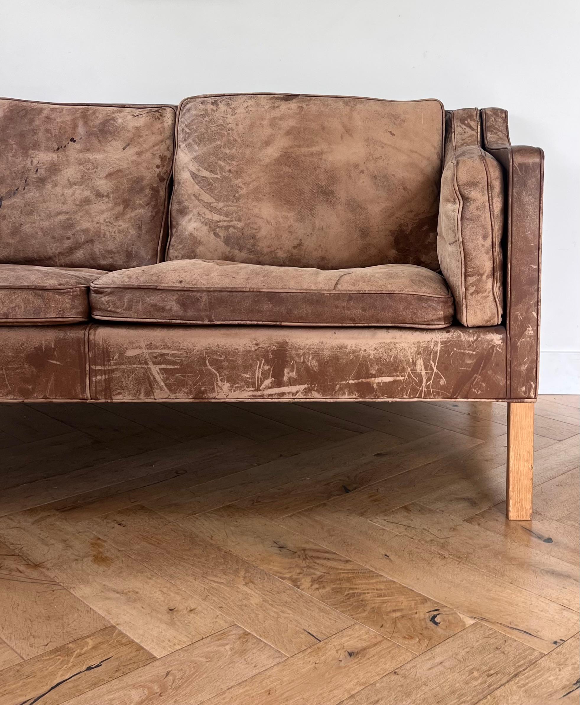 Causeuse danoise moderne en cuir et chêne 2212 de Børge Mogensen, signée, 1962 en vente 13
