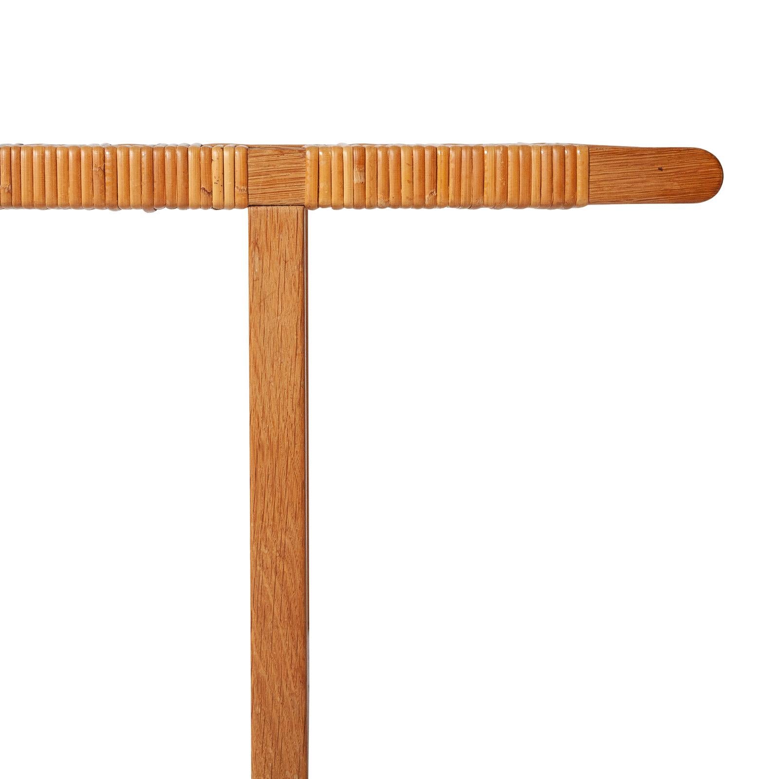 Danish Table Bench in Oak and Cane by Børge Mogensen In Good Condition For Sale In Copenhagen, DK