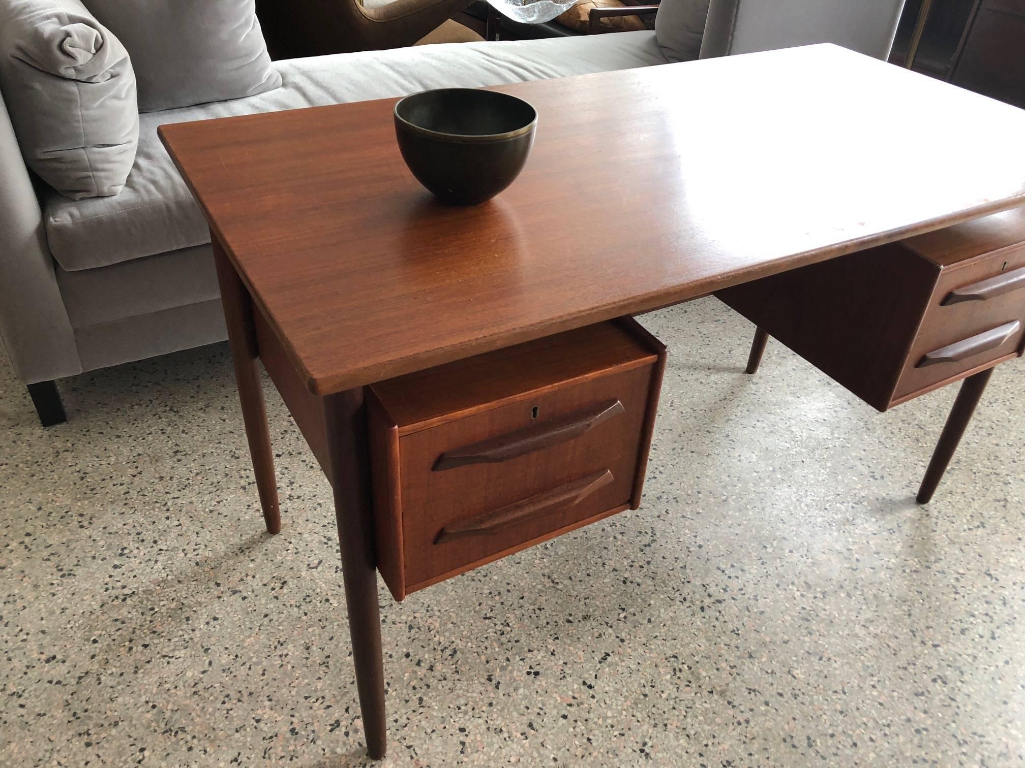 Danish Teak Desk by Pedersen with Floating Top 7