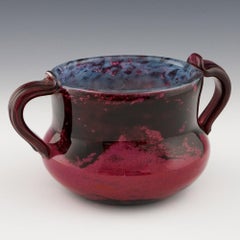 Un cuenco con dos asas de cristal de Daum Nancy, 1925-30