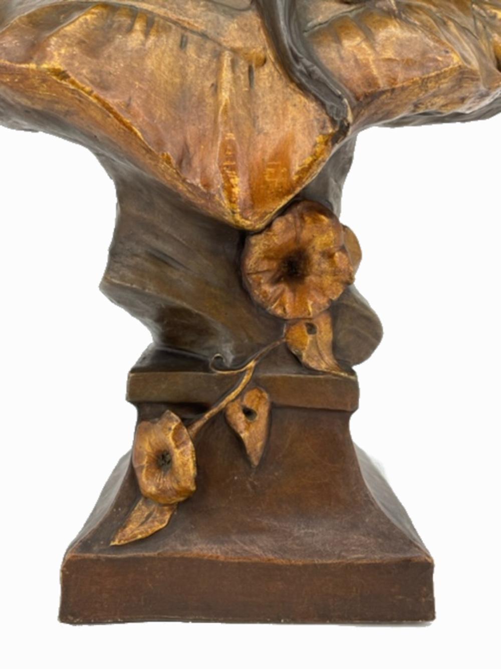 A. De Remière, Friedrich Goldscheider Sculpture en terre cuite patinée polychrome Bon état - En vente à Tilburg, NL