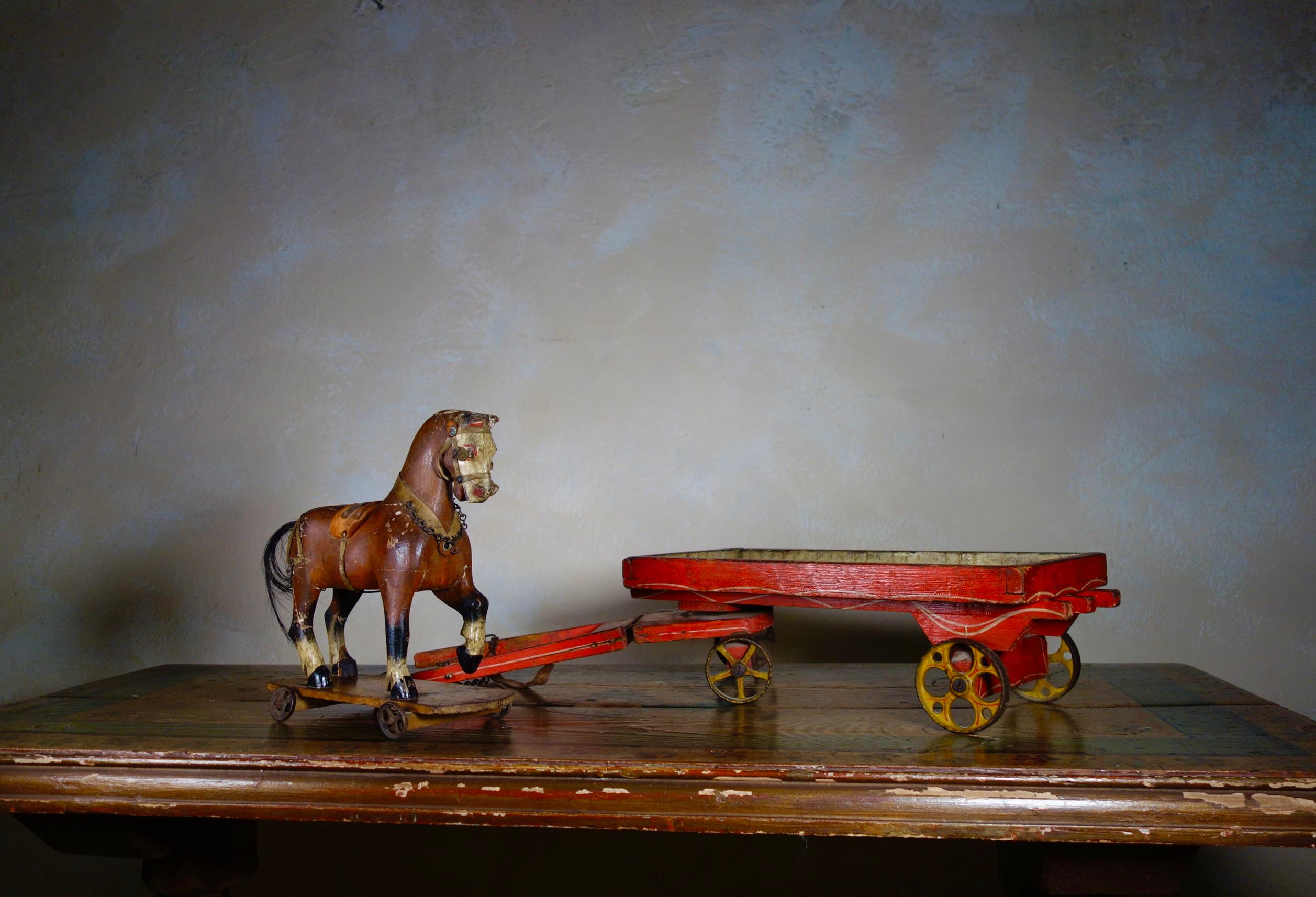 Decorative Antique 19th Century Painted Polychrome Folk Carved Pull Horse Toy In Fair Condition In Basingstoke, Hampshire