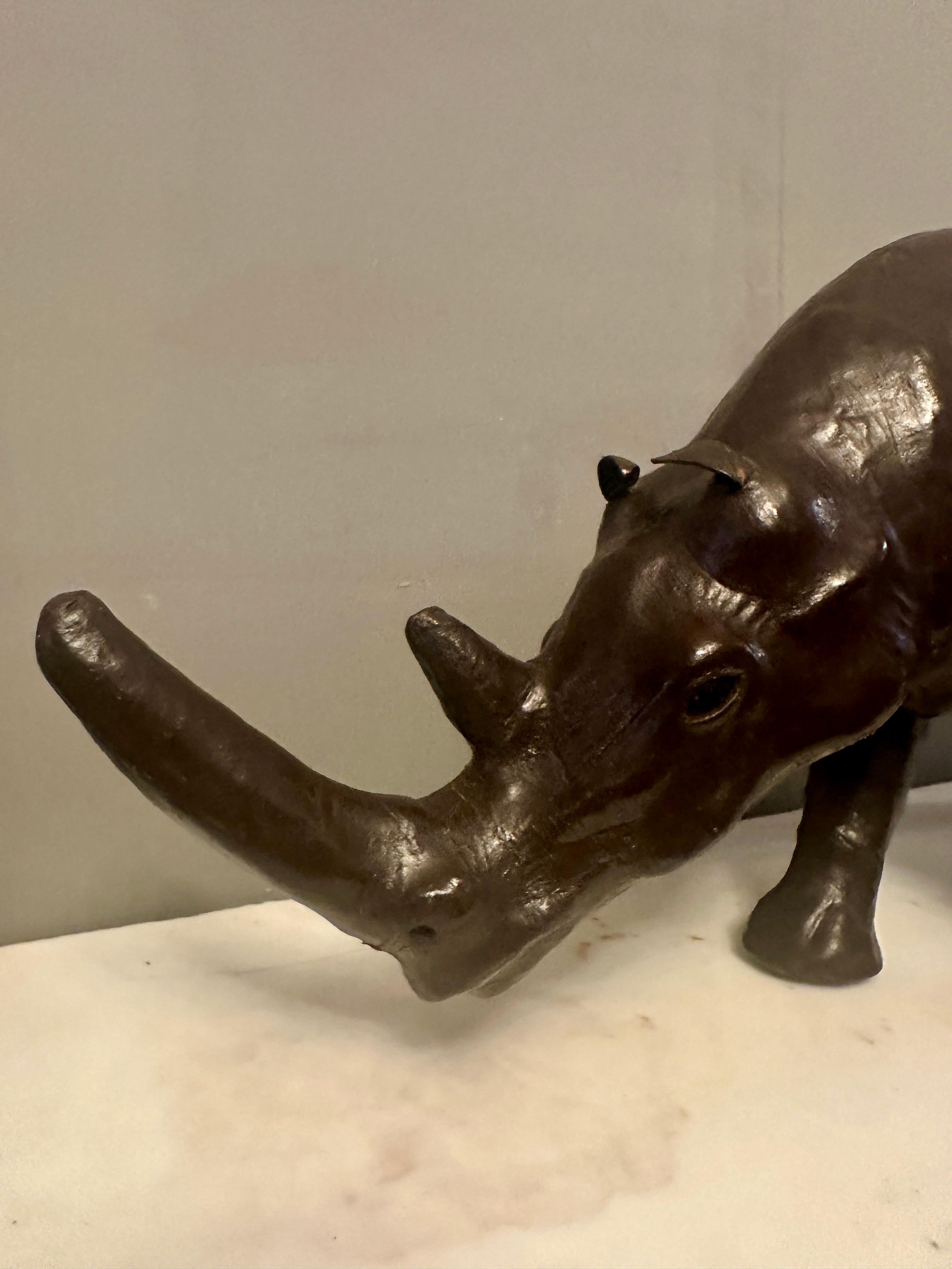 A Decorative Leather Rhinoceros im Zustand „Gut“ im Angebot in London, GB