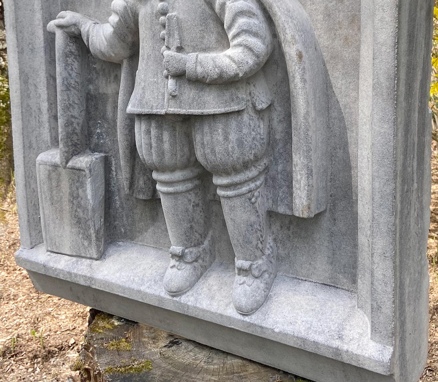 XXIe siècle et contemporain Plaque décorative représentant un jardinier en costume du XVIIe siècle en vente
