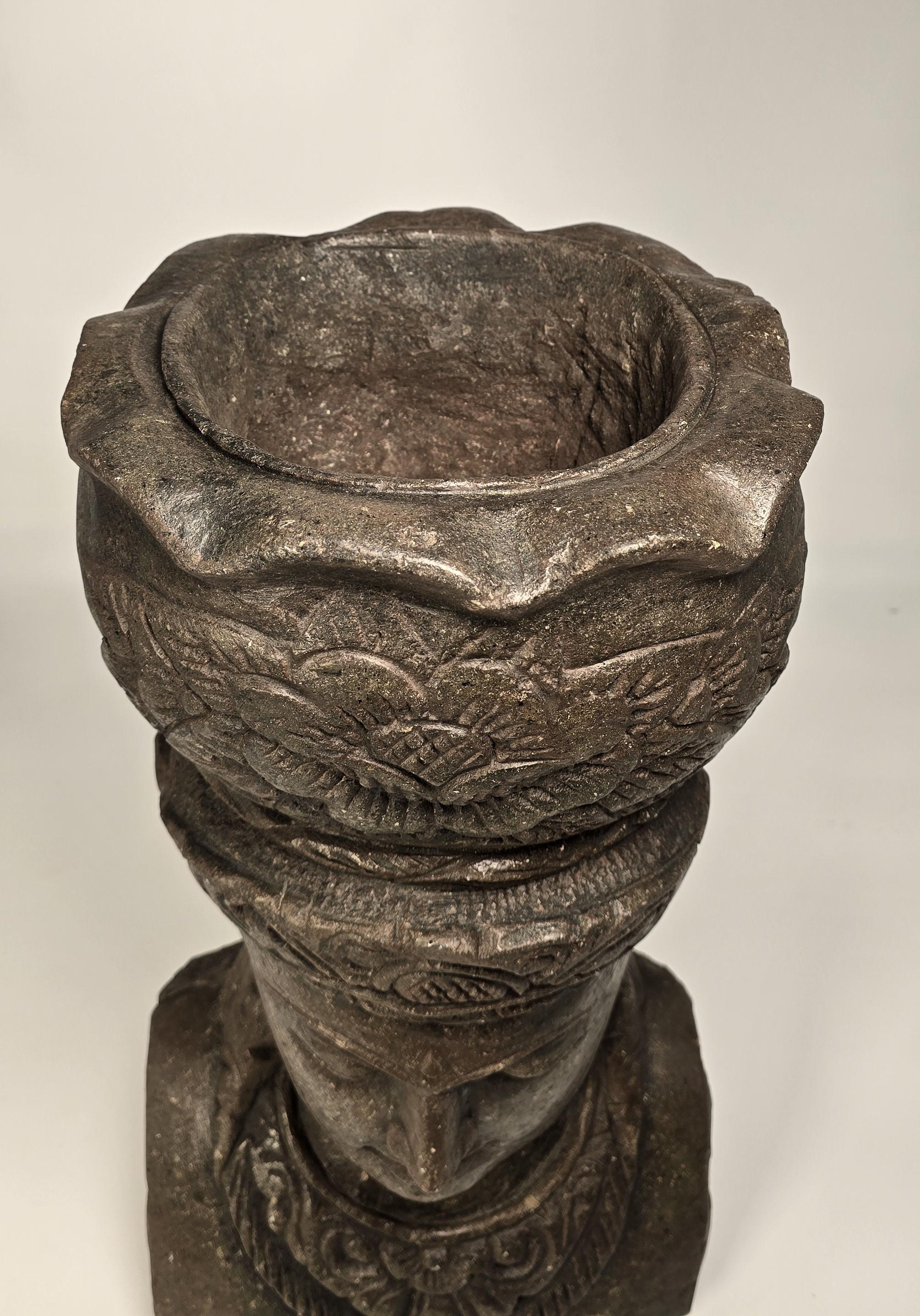 A decorative stone garden flower pot or bust from the Raj period, India  C 1920 For Sale 2