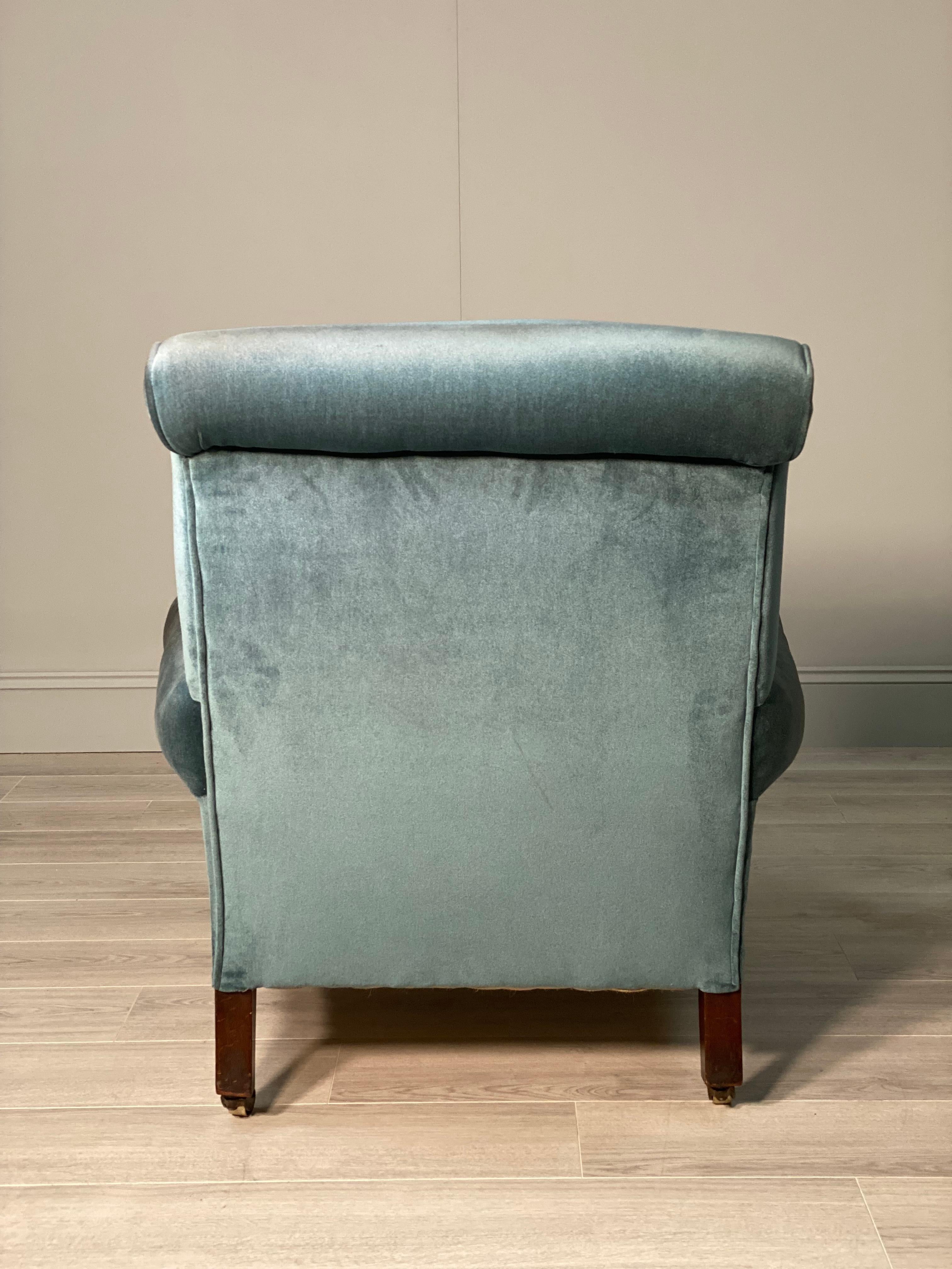 Tief sitzender Sessel im Howard-Stil des 19. Jahrhunderts im Angebot 2