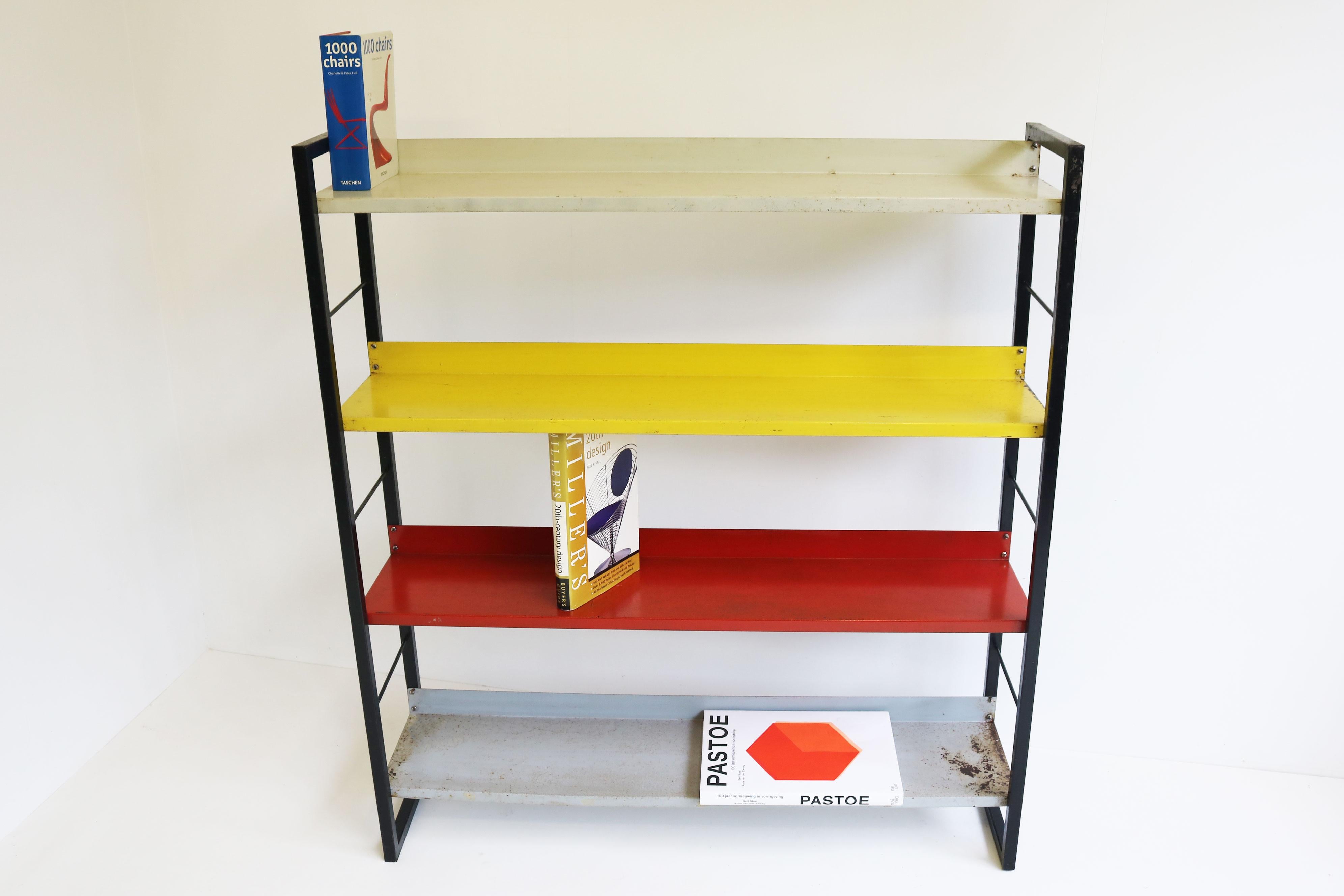 A. Dekker Dutch design bookcase by Tomado Holland 1950 colourfull minimalist For Sale 5