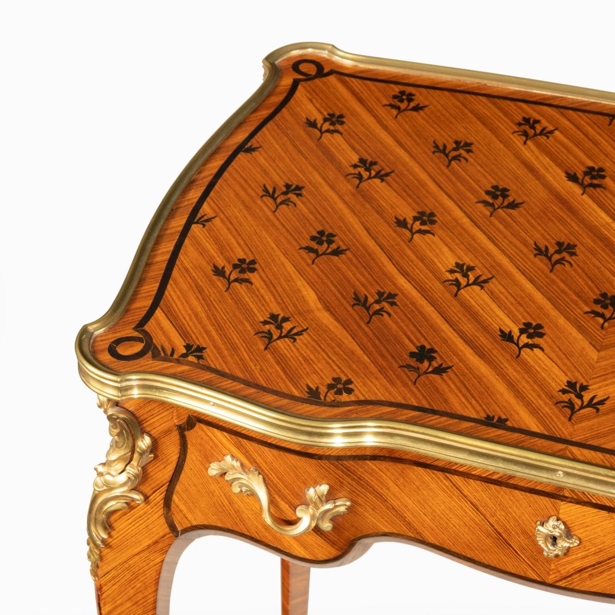 European Delicate Napoleon III Kingwood Parquetry Side Table Attributed to Sormani For Sale