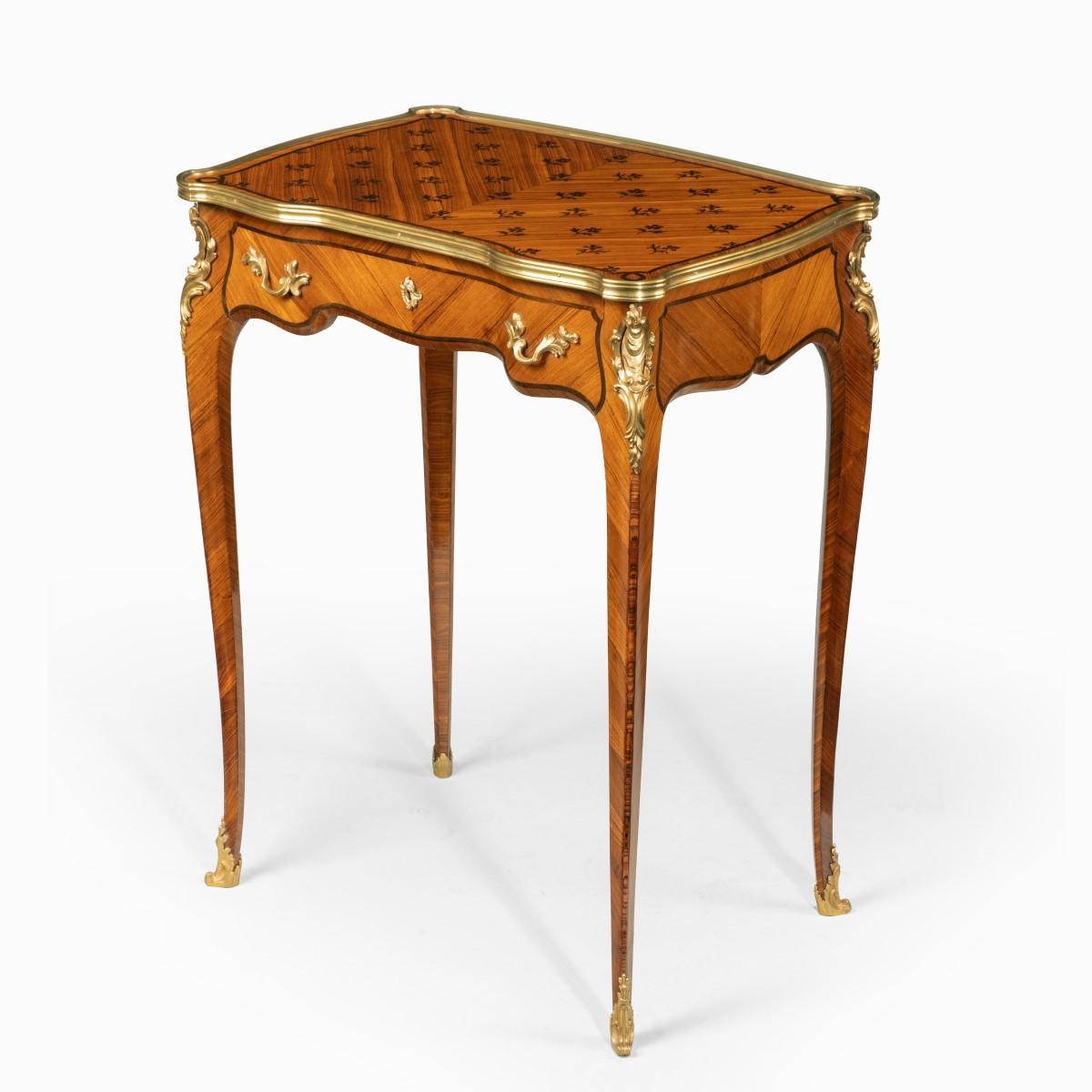 Delicate Napoleon III Kingwood Parquetry Side Table Attributed to Sormani For Sale 2