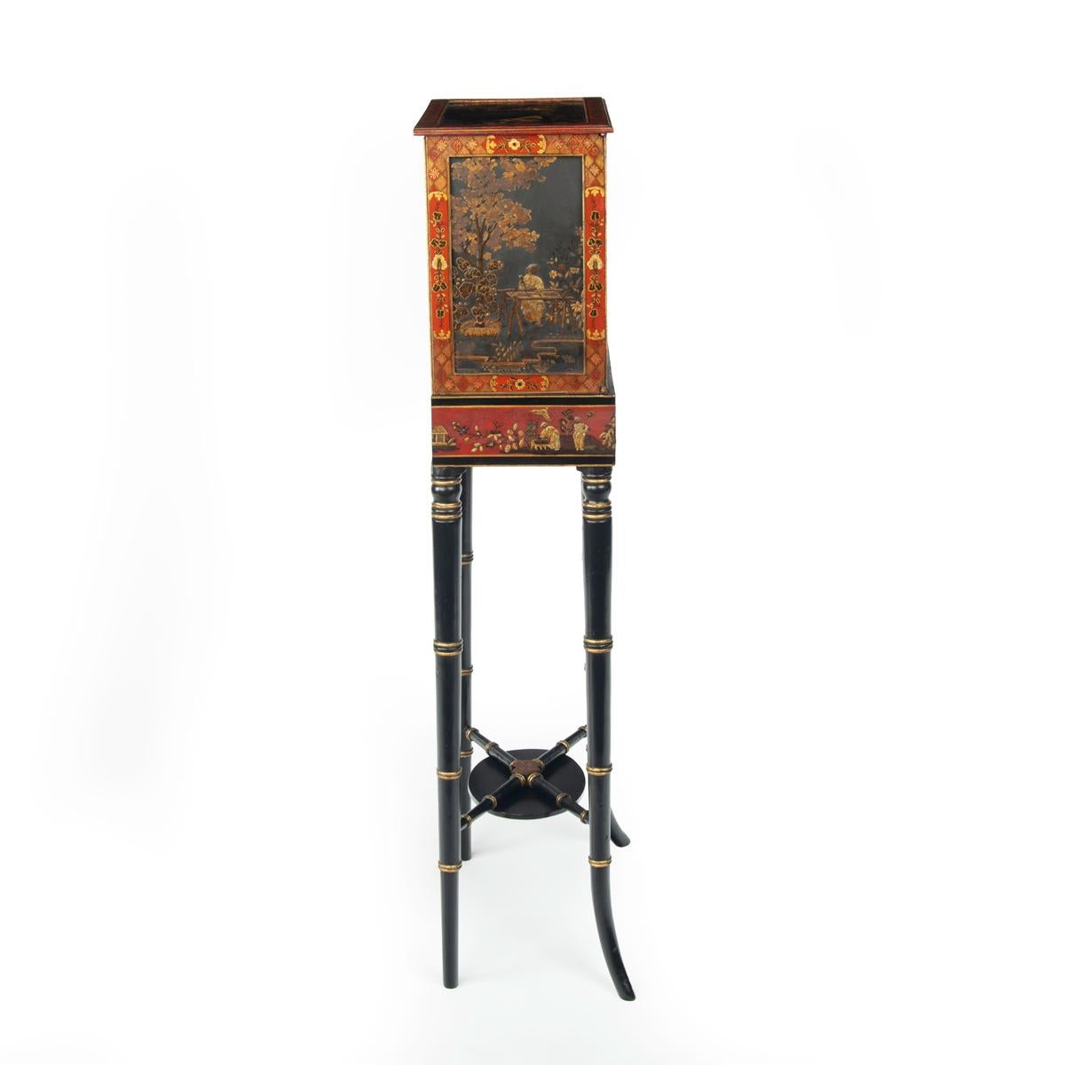 A delicate Regency Chinoiserie lacquer cabinet For Sale 8