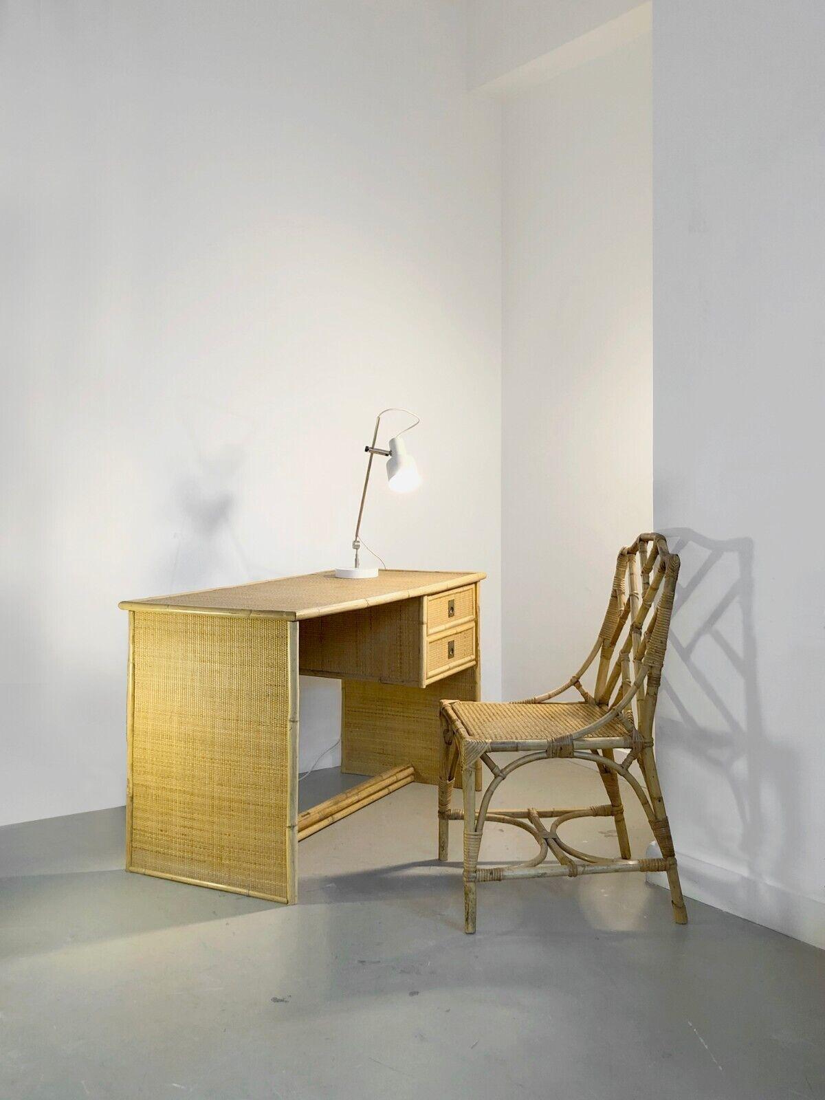 A  NEO-CLASSICAL ART-DECO SHABBY-CHIC Schreibtisch und ein Stuhl von DAL VERA, Italien 1960 (Italienisch) im Angebot