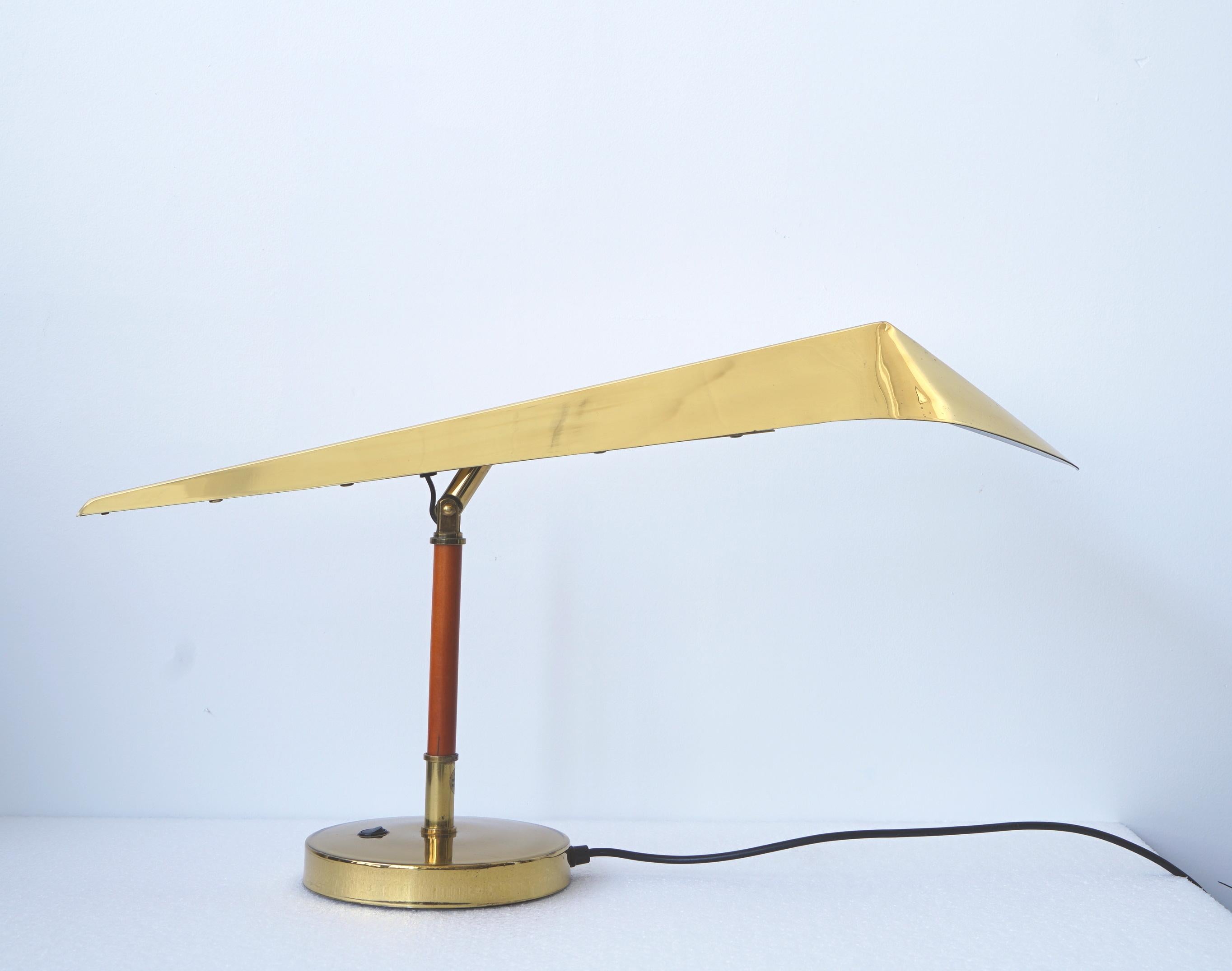 Scandinavian Modern Desk Lamp by KT Valaistus For Sale