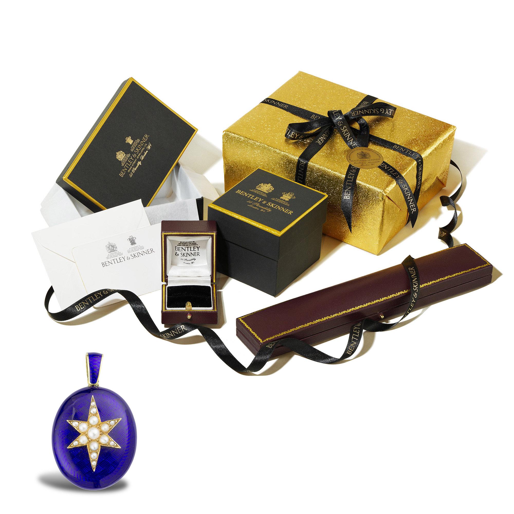 A Diamond, Emerald And Ruby En Tremblant Dragonfl… - image 4