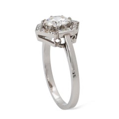 Diamond Hexagonal Cluster Ring