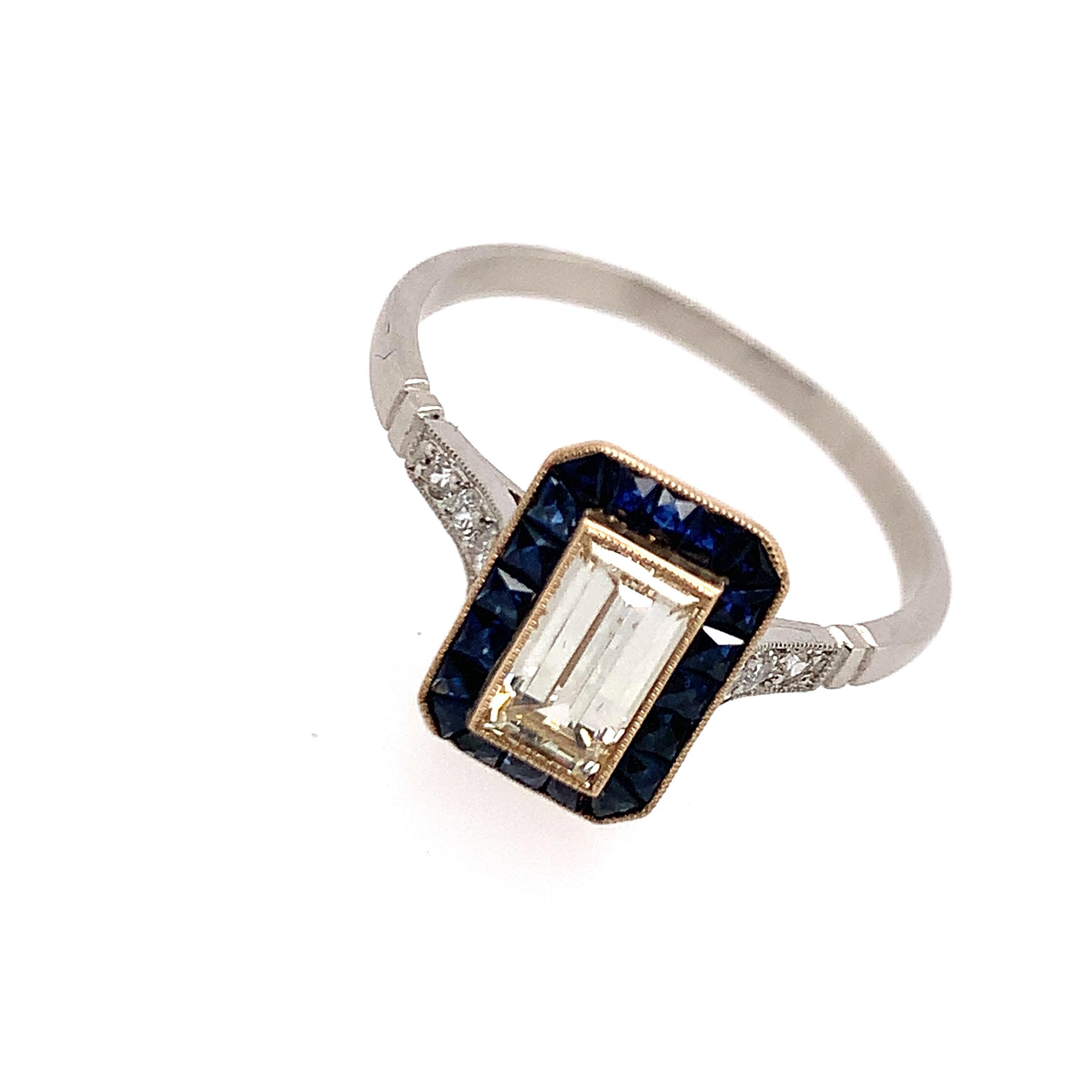 A Diamond, Sapphire, Platinum and Gold Ring In Excellent Condition For Sale In New York, NY