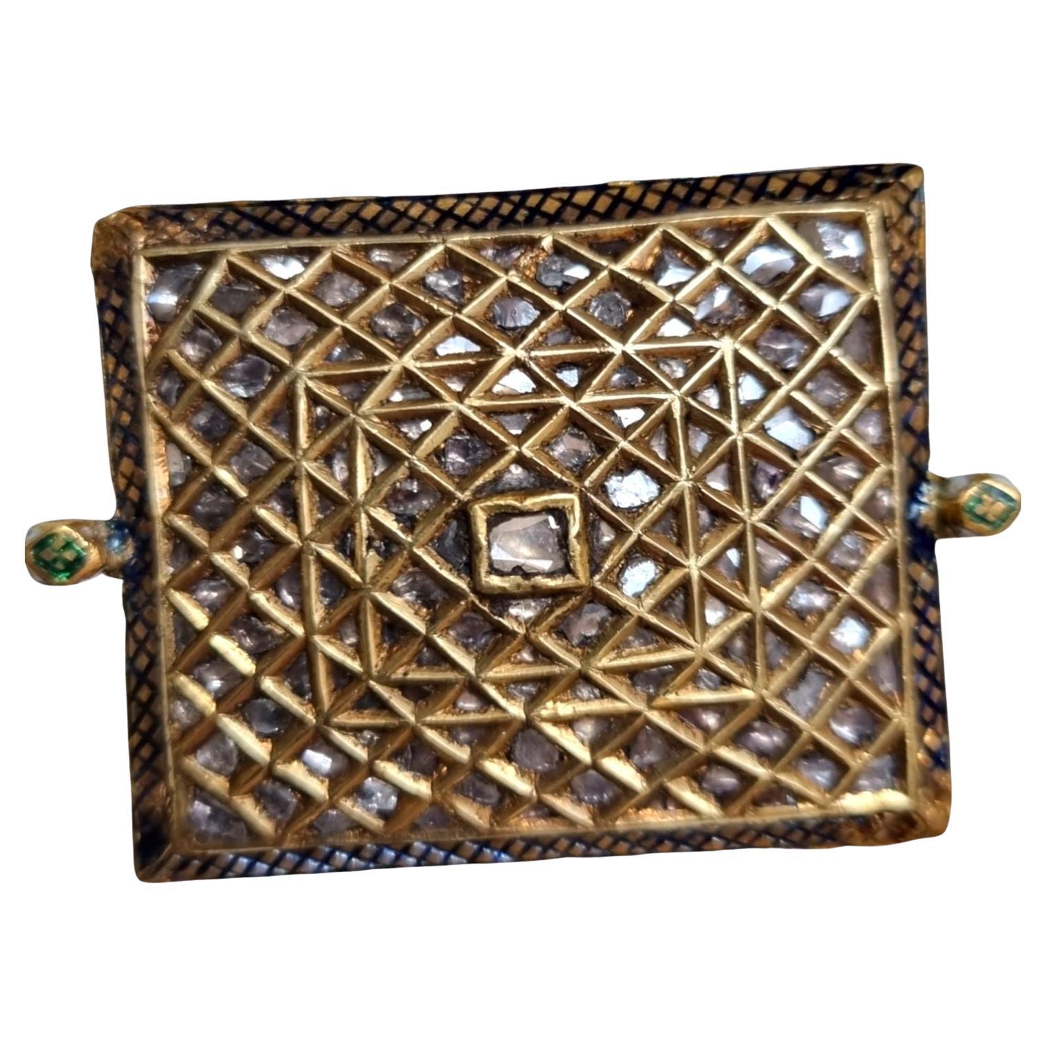 Diamond-Set Enamelled Gold Bazuband 'Armband', North India, 19th Century For Sale