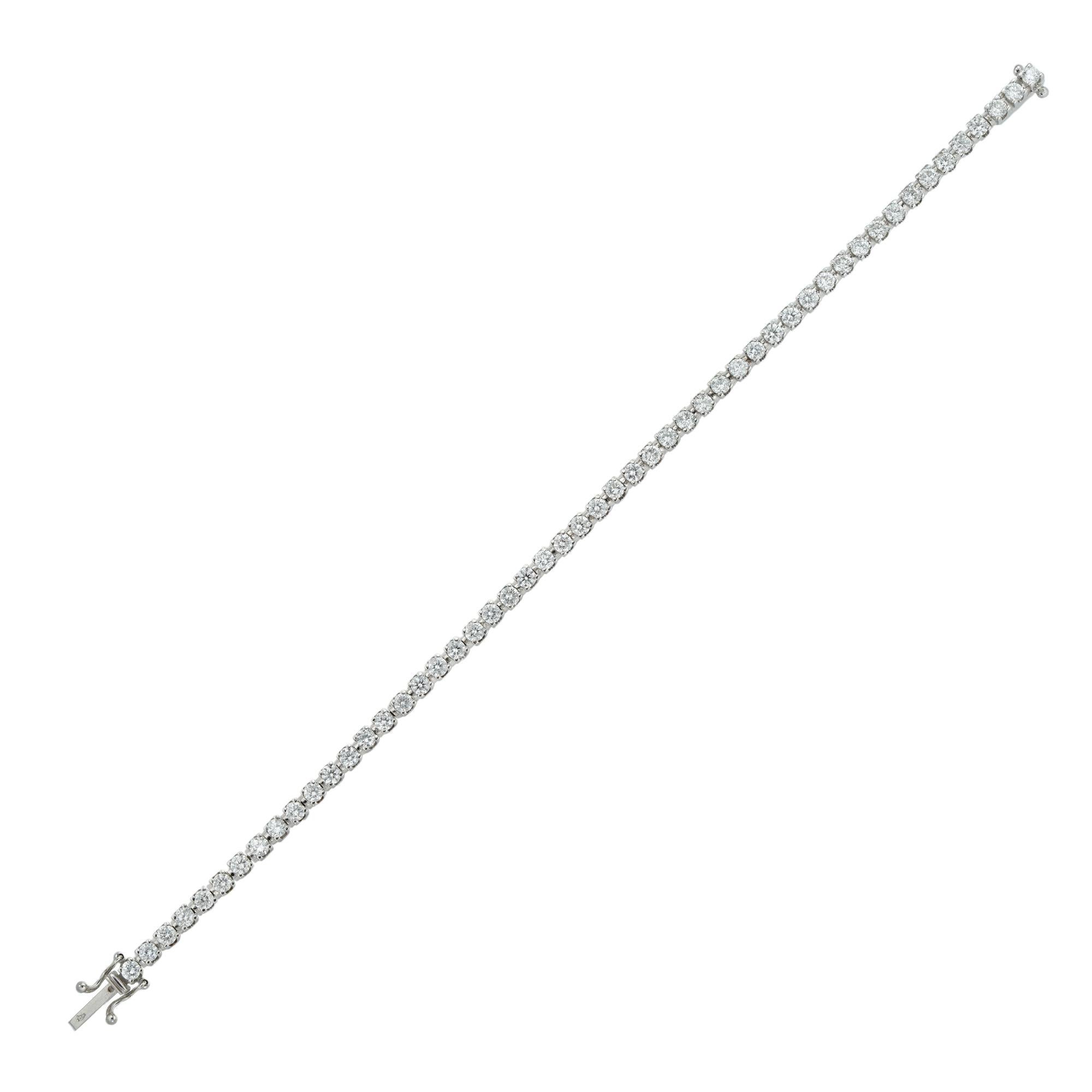 Moderne Bracelet tennis serti de diamants en vente