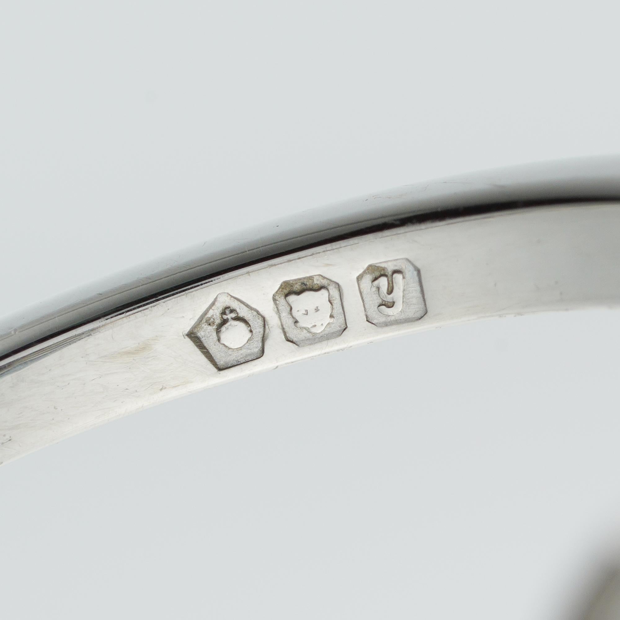 Modern Diamond Three Stone Ring