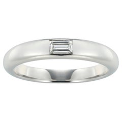 Ein Diamant-„Symbol“-Ring