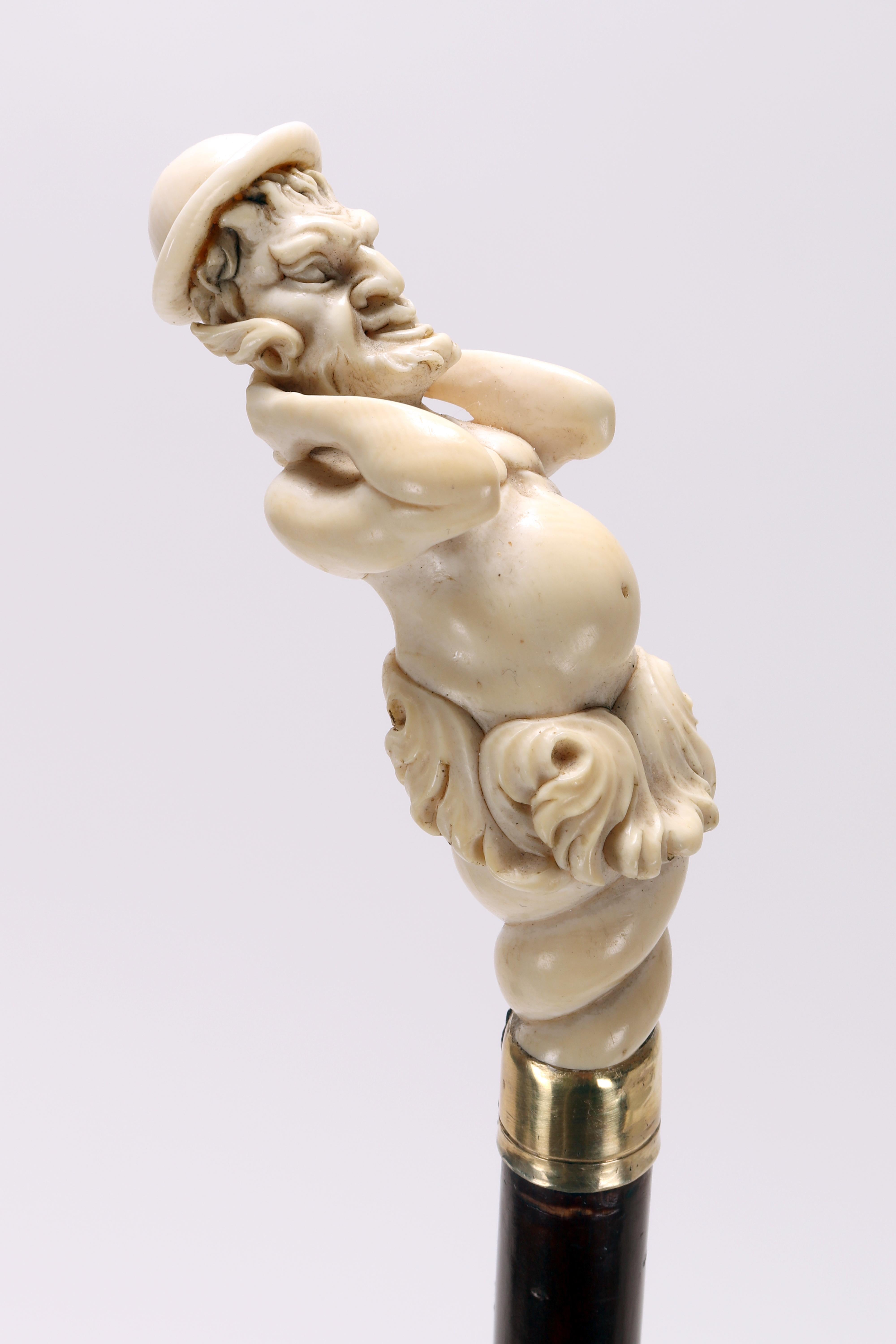 Bastone da passeggio in avorio di Dieppe raffigurante un Satiro, Francia, metà del XIX secolo. in vendita 4