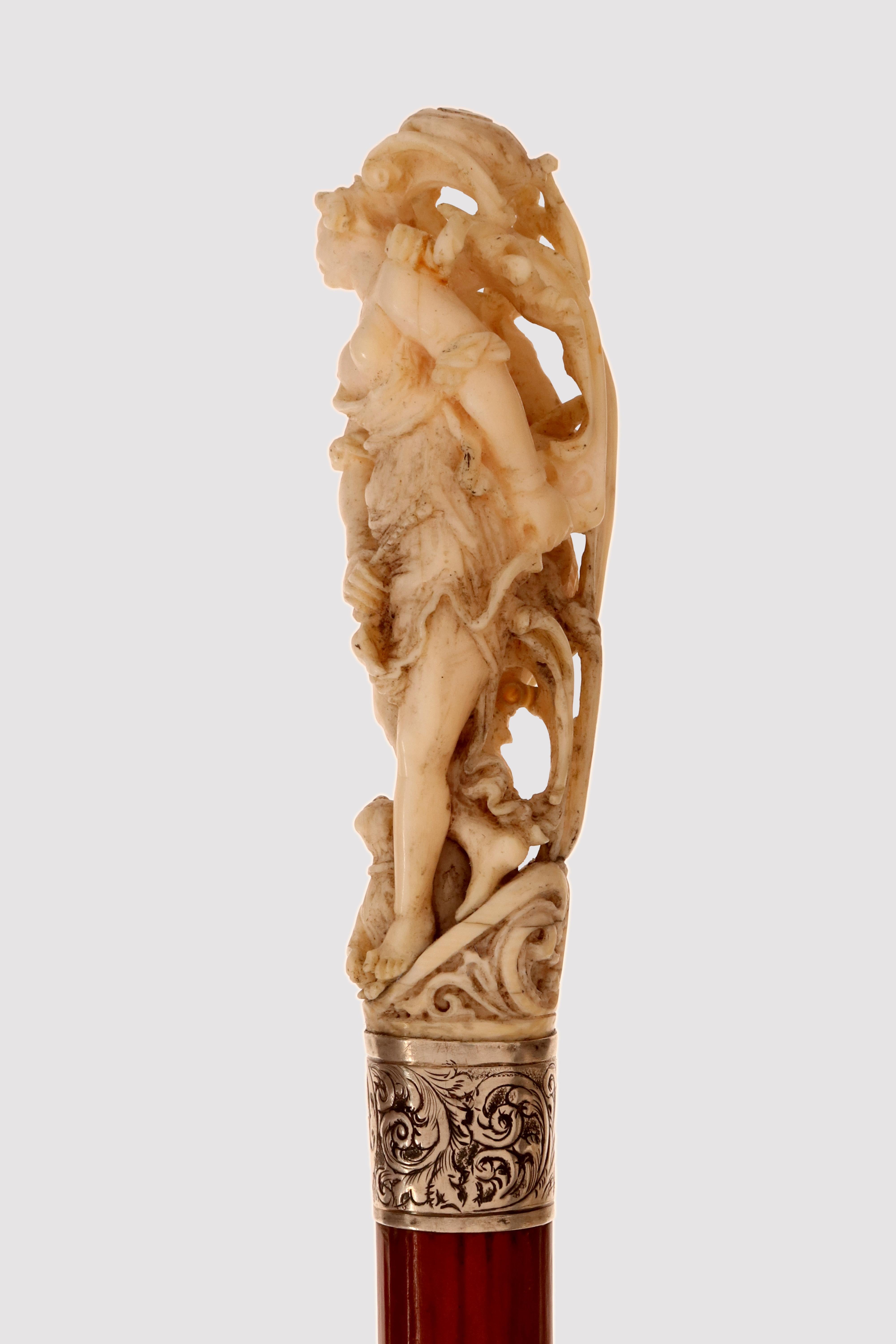 XIX secolo Bastone da passeggio in avorio di Dieppe, Diana cacciatrice e Atteone, Francia 1850. in vendita